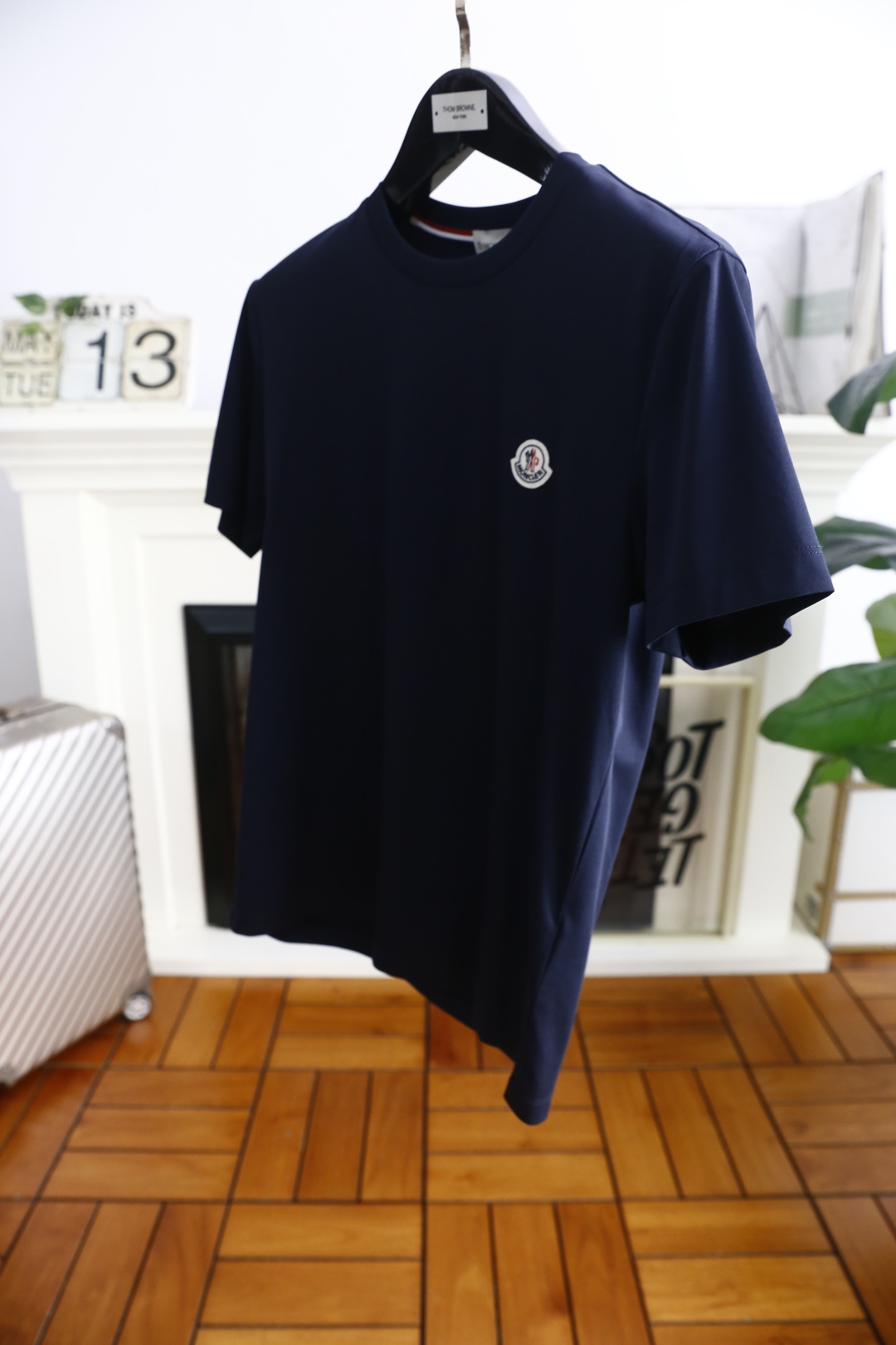 🔥蒙口/Mon*ler.
2025夏季原单男士休闲打底短袖T恤！奢华经典品牌原版字母LOGO设计！高端定