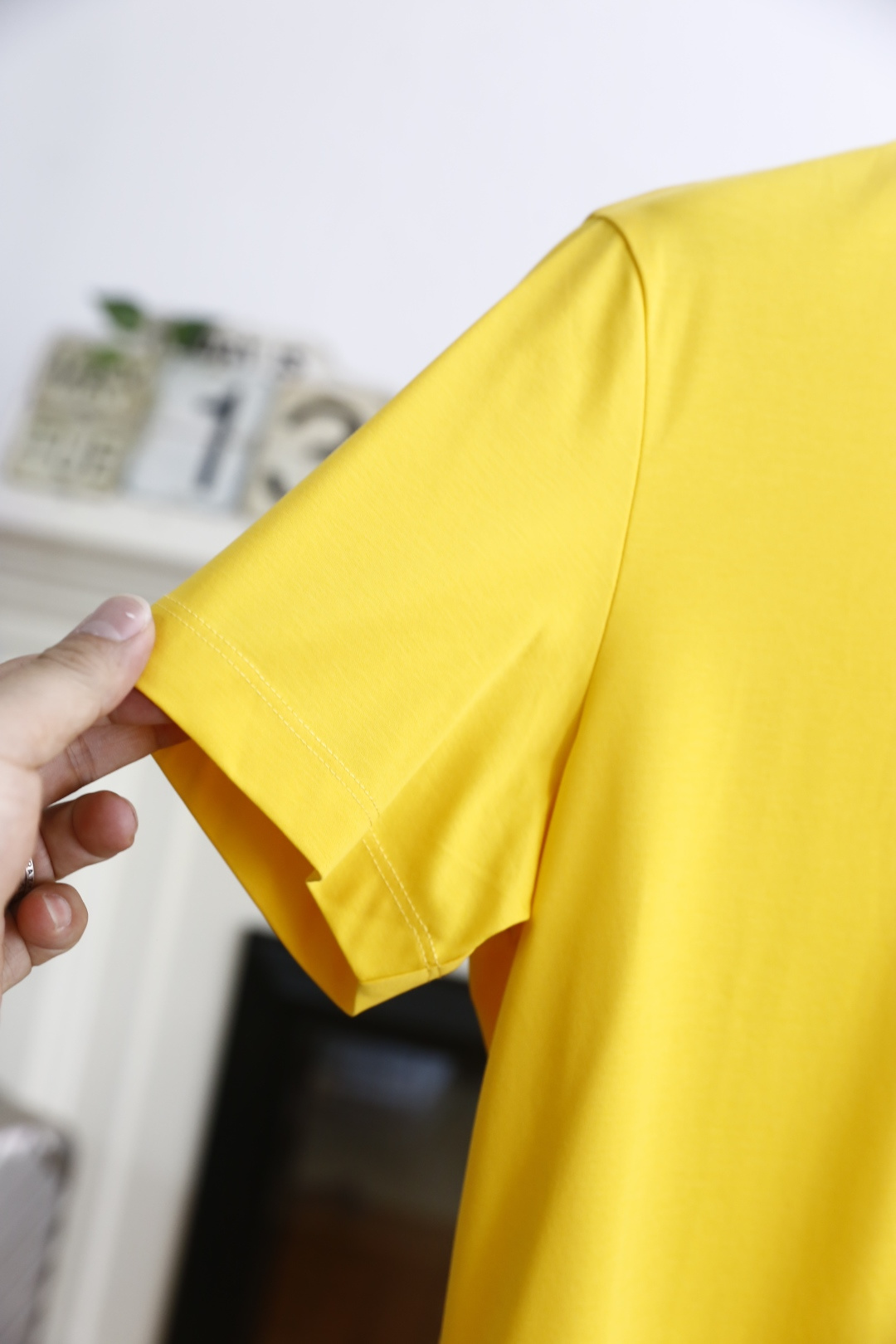 🔥蒙口/Mon*ler.
2025夏季原单男士休闲打底短袖T恤！奢华经典品牌原版字母LOGO设计！高端定