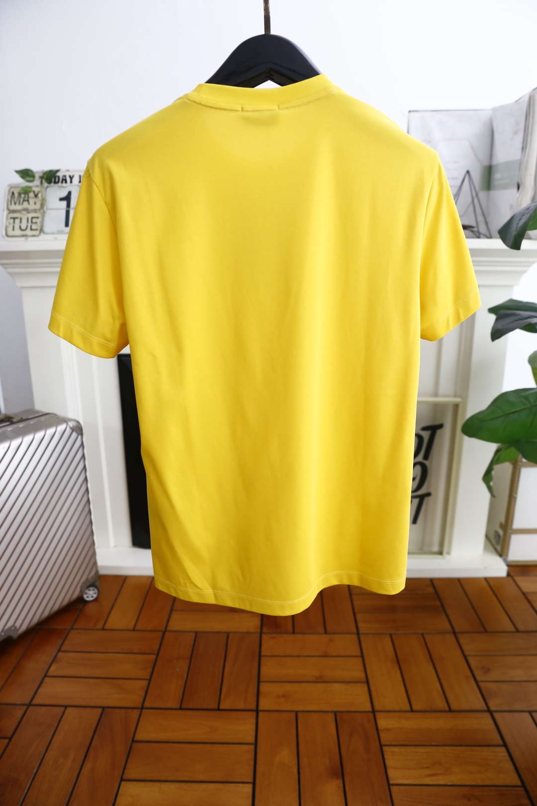 🔥蒙口/Mon*ler.
2025夏季原单男士休闲打底短袖T恤！奢华经典品牌原版字母LOGO设计！高端定