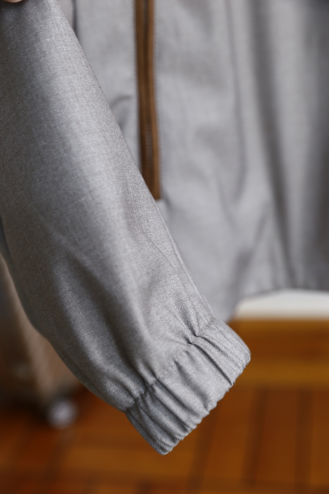 🔥kiton.
秋季新款🆕时尚男士连帽夹克👍🏼奢华品牌经典logo设计👍高级定制 任何人都可以轻松驾驶 