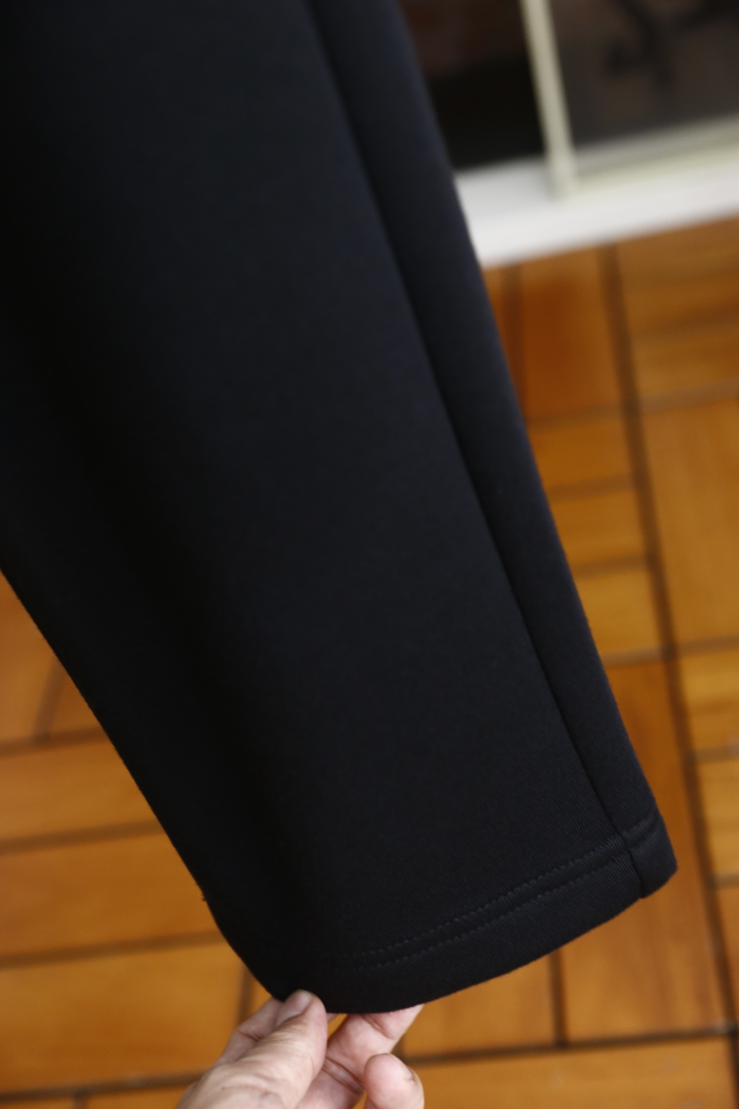 🔥Brunello Cucinelli.
早秋新款男士休闲裤！采用进口舒适面料，奢华经典品牌LOGO设计