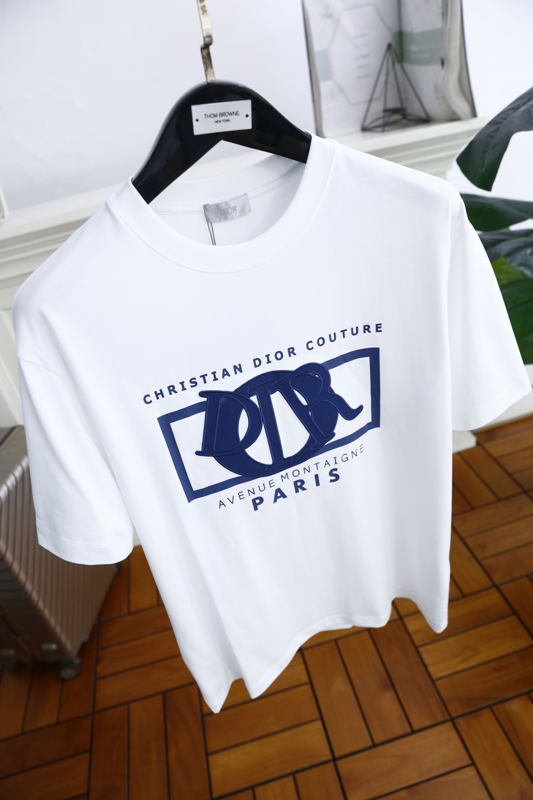 🔥迪奥/Christian D*or.
2025夏季男士圆领短袖🍃胸前奢华品牌字母LOGO标识标注👍🏼上