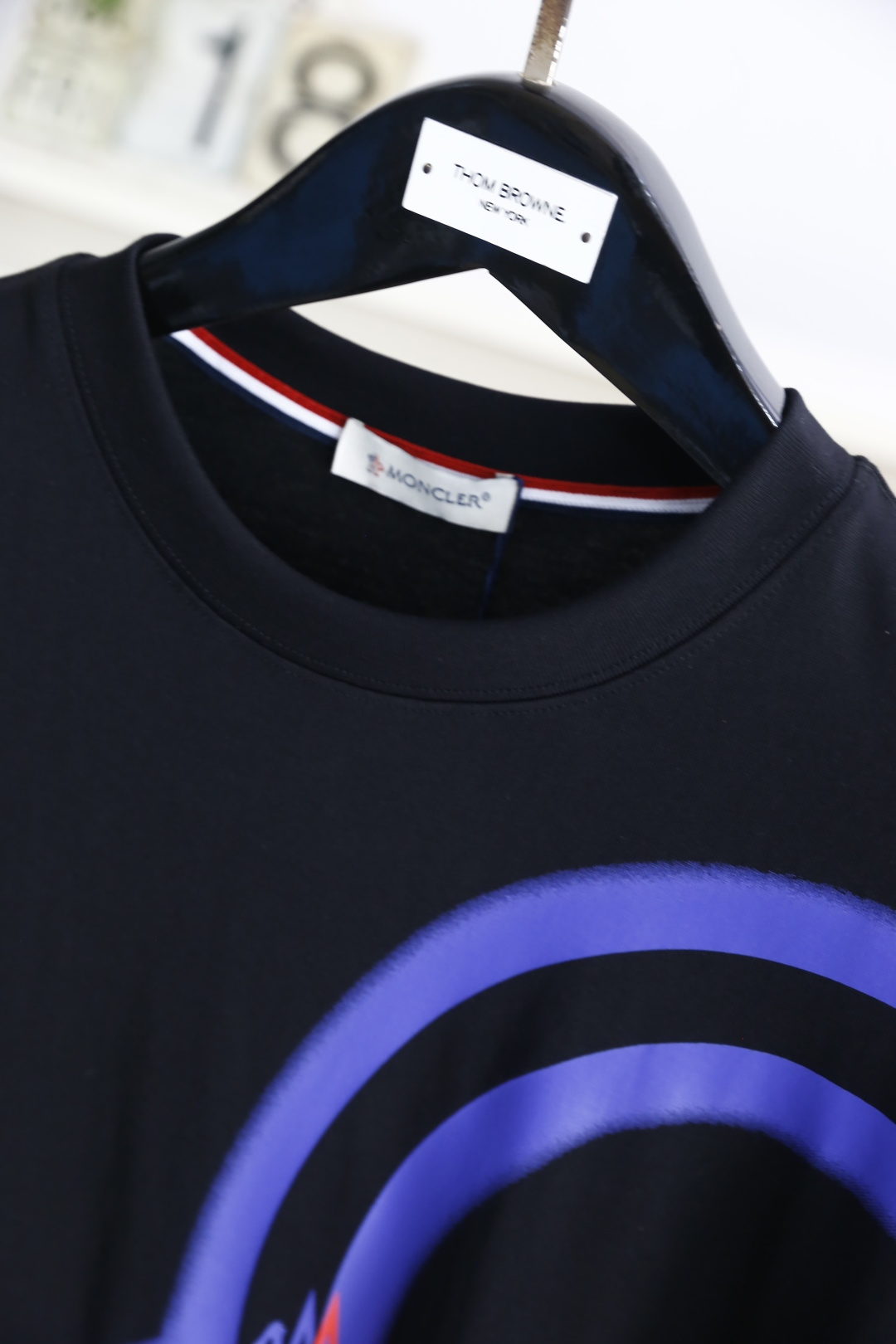 🔥蒙口/Mo*cler.
2025夏季男士圆领短袖🍃胸前奢华品牌LOGO标识标注👍🏼上身就能体会这款设计