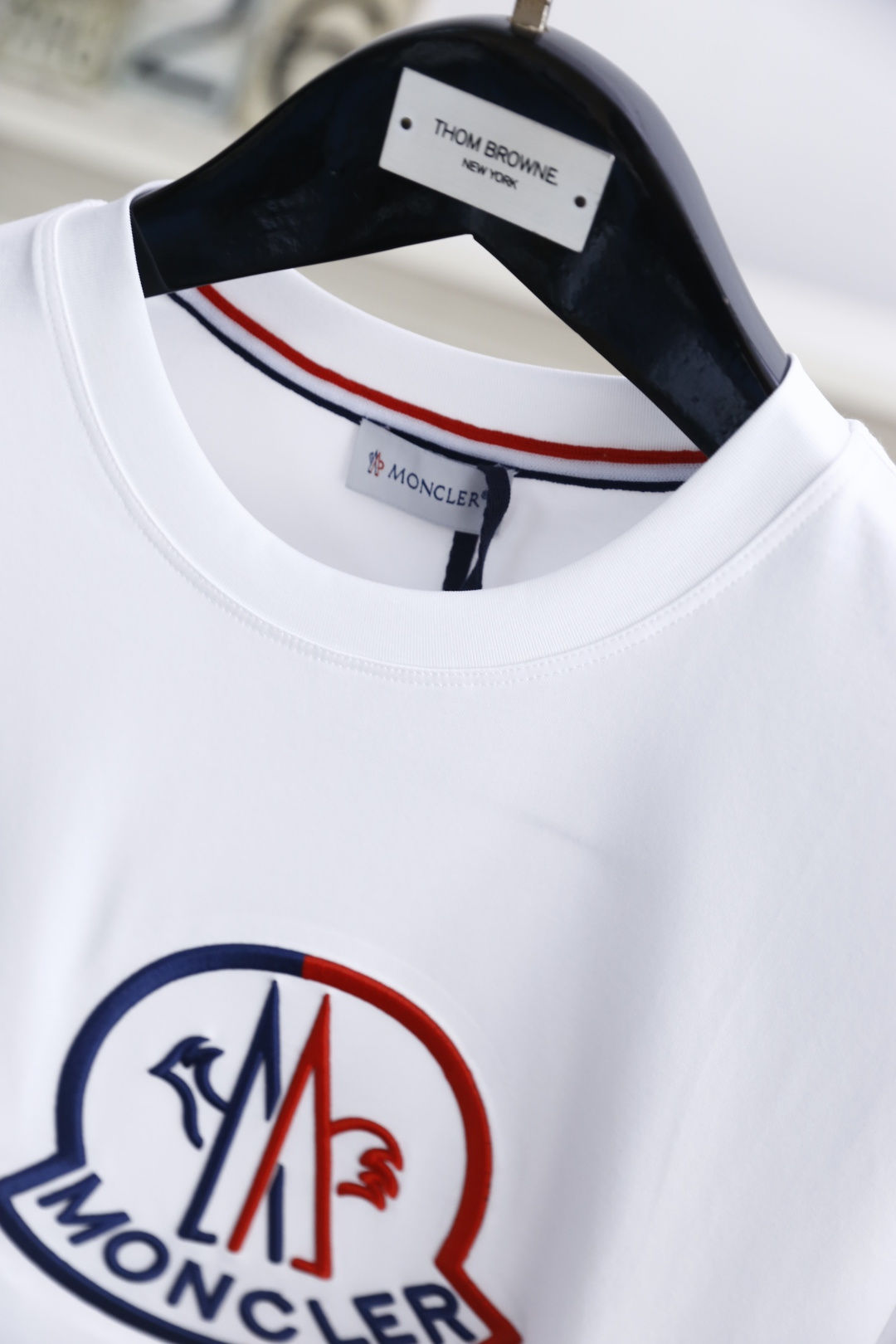 🔥蒙口/Mon*ler.
2025夏季原单男士休闲短袖T恤！奢华经典品牌原版字母LOGO设计！高端定制 