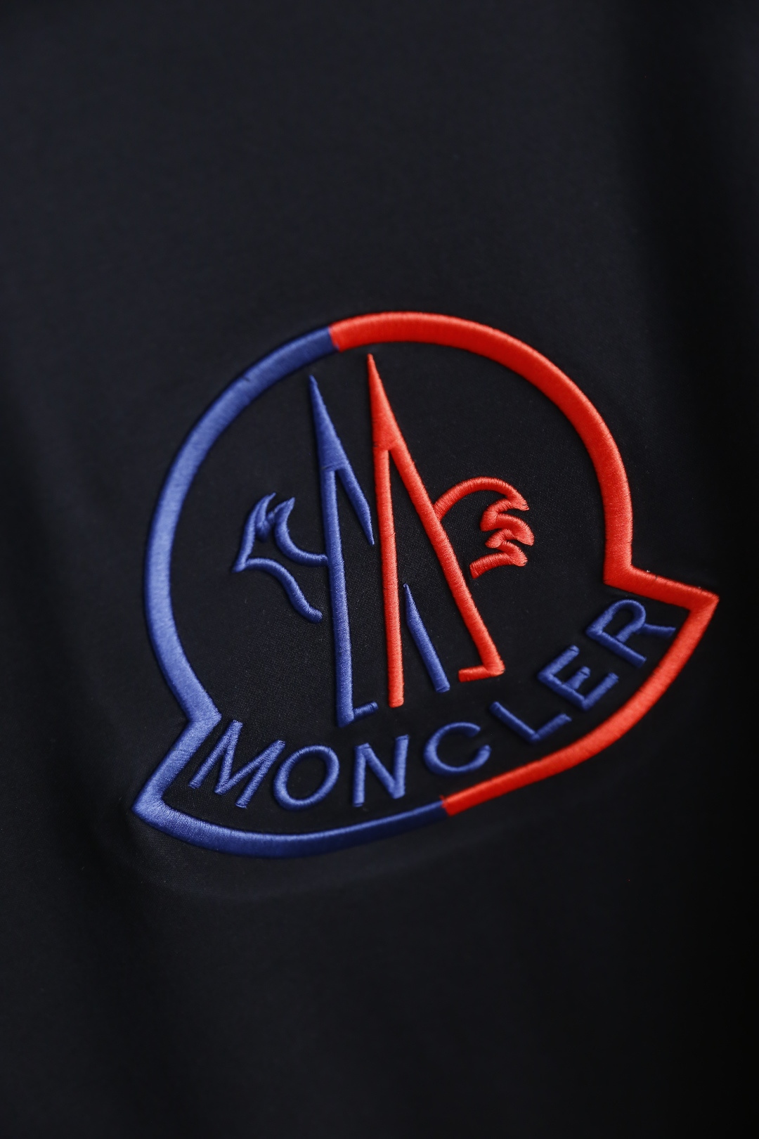 🔥蒙口/Mon*ler.
2025夏季原单男士休闲短袖T恤！奢华经典品牌原版字母LOGO设计！高端定制 