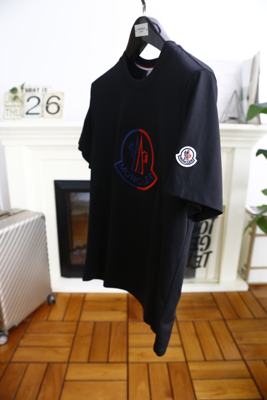 🔥蒙口/Mon*ler.
2025夏季原单男士休闲短袖T恤！奢华经典品牌原版字母LOGO设计！高端定制 