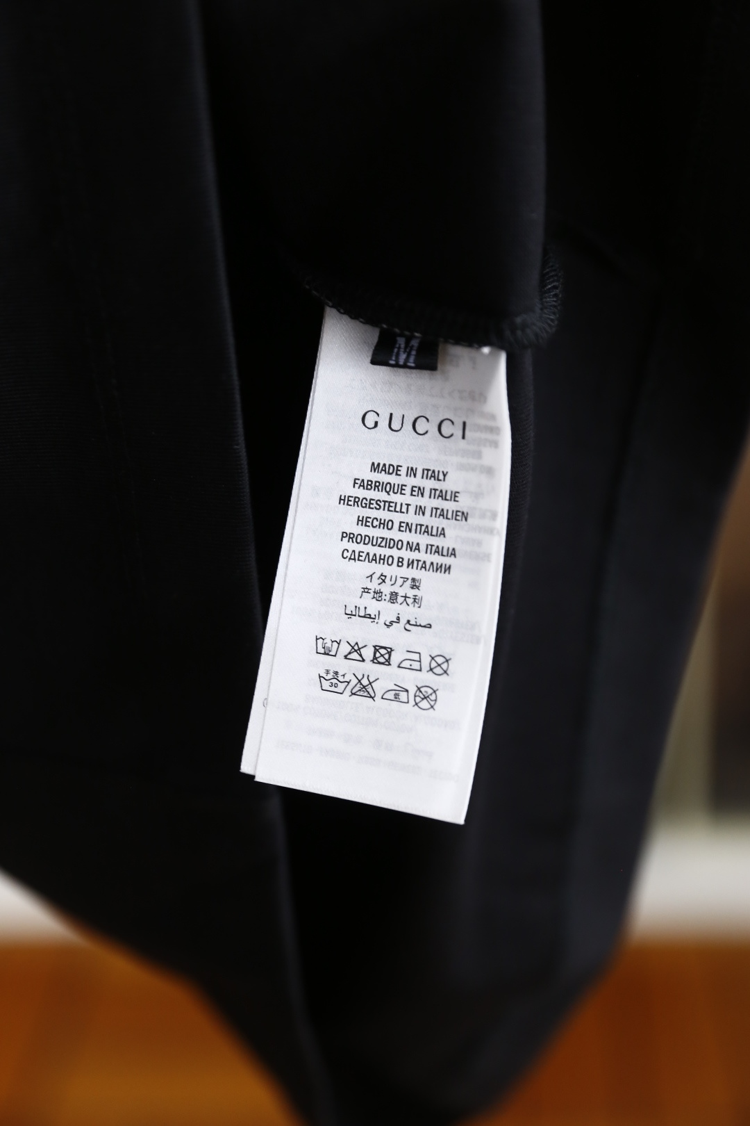 🔥古驰.
2025夏季原单男士休闲圆领短袖T恤！奢华经典品牌原版字母LOGO设计！高端定制 高版本 时尚