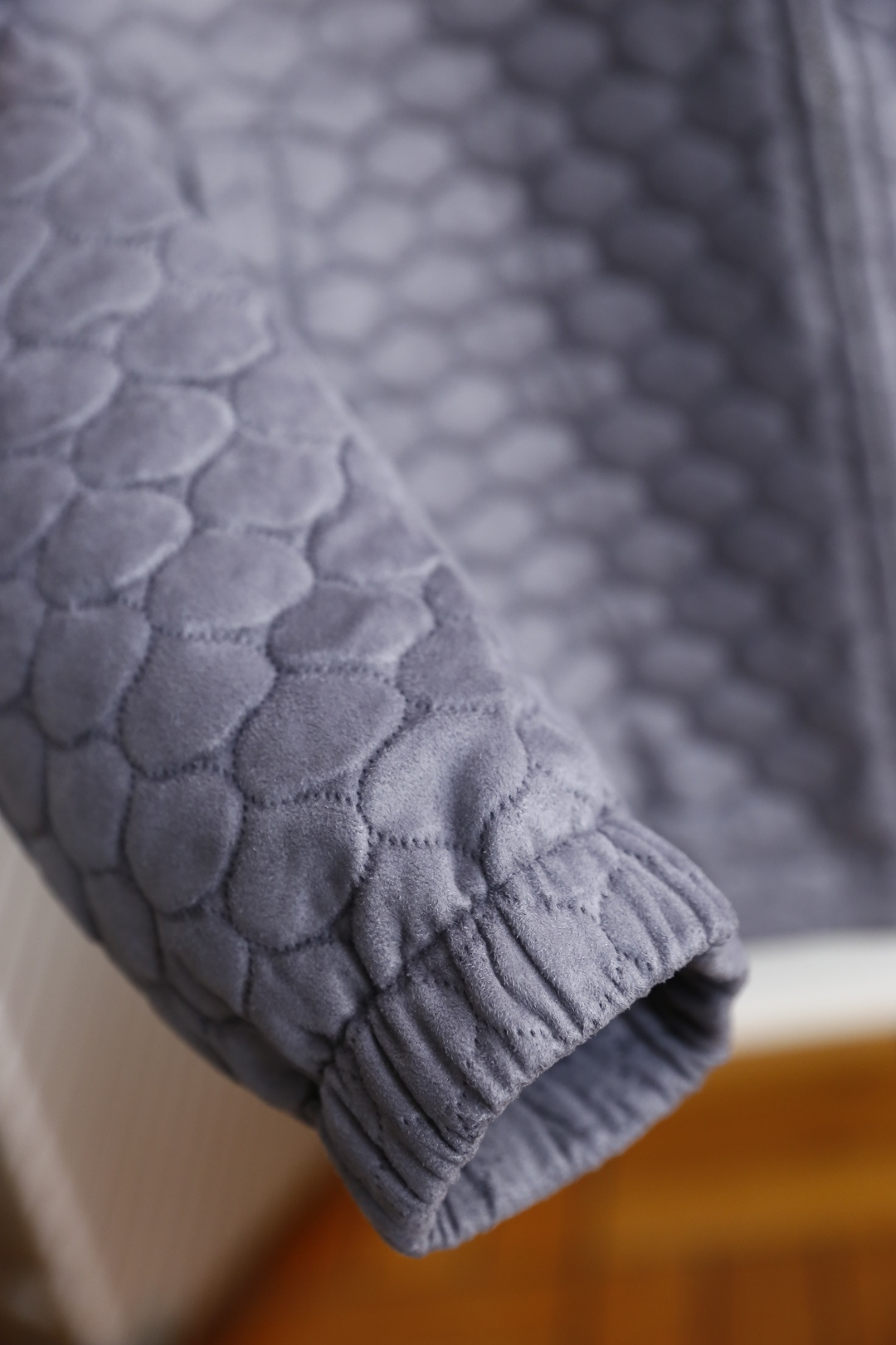 🔥lP🆕.
季新品时尚经典拉链夹克！奢华经典品牌元素设计品相完美如斯！属于入柜级别，可预见性的爆款！采用