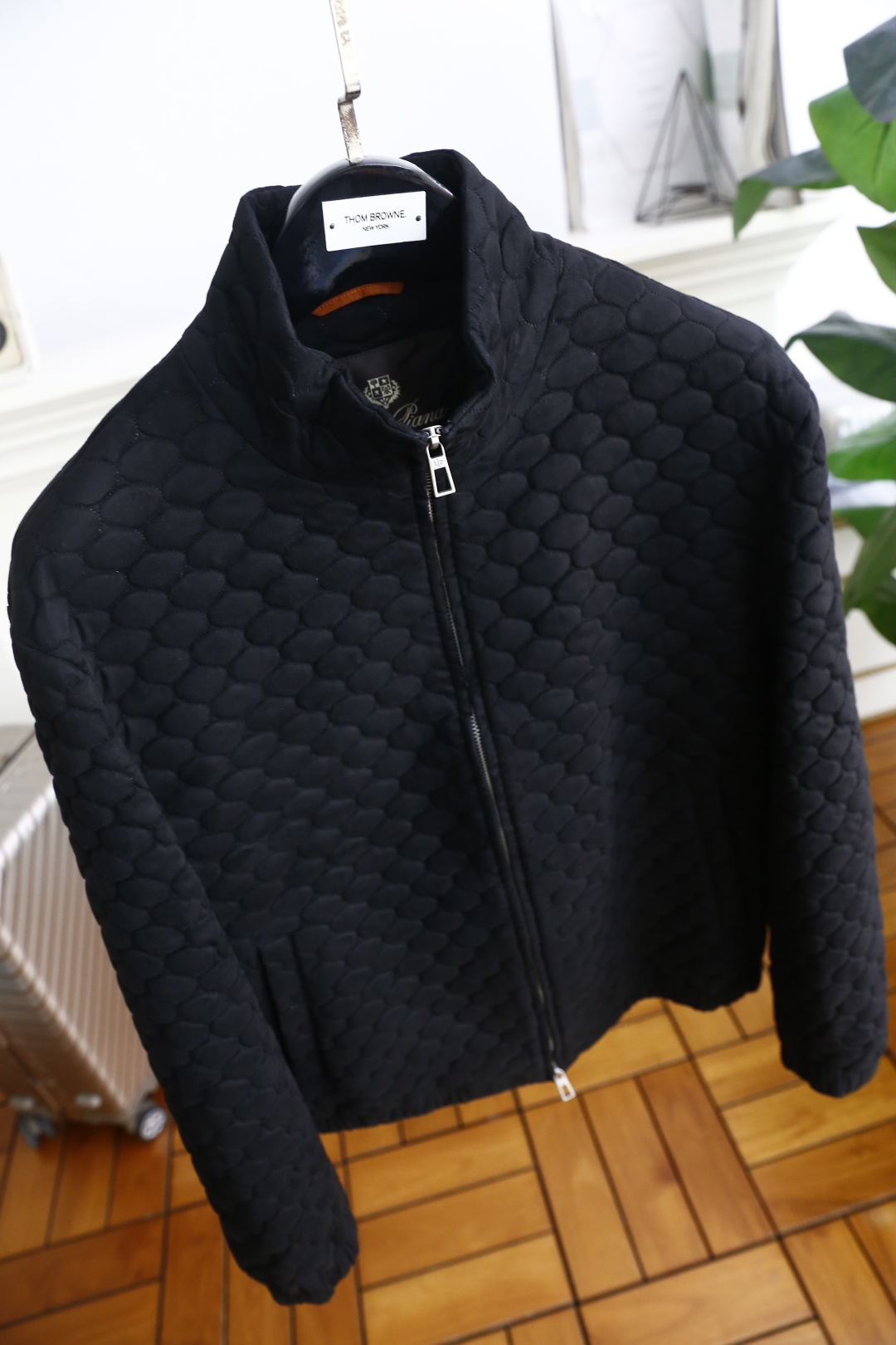 🔥lP🆕.
季新品时尚经典拉链夹克！奢华经典品牌元素设计品相完美如斯！属于入柜级别，可预见性的爆款！采用