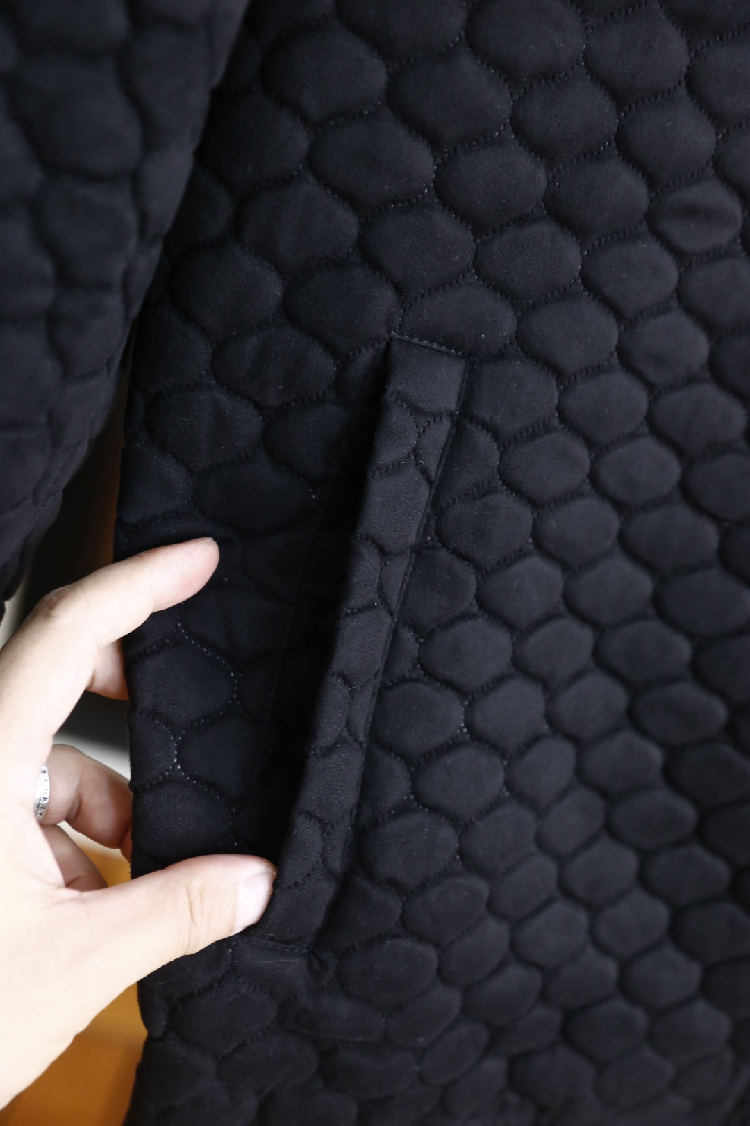 🔥lP🆕.
季新品时尚经典拉链夹克！奢华经典品牌元素设计品相完美如斯！属于入柜级别，可预见性的爆款！采用