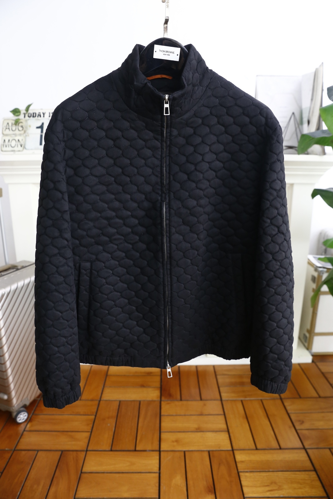 🔥lP🆕.
季新品时尚经典拉链夹克！奢华经典品牌元素设计品相完美如斯！属于入柜级别，可预见性的爆款！采用