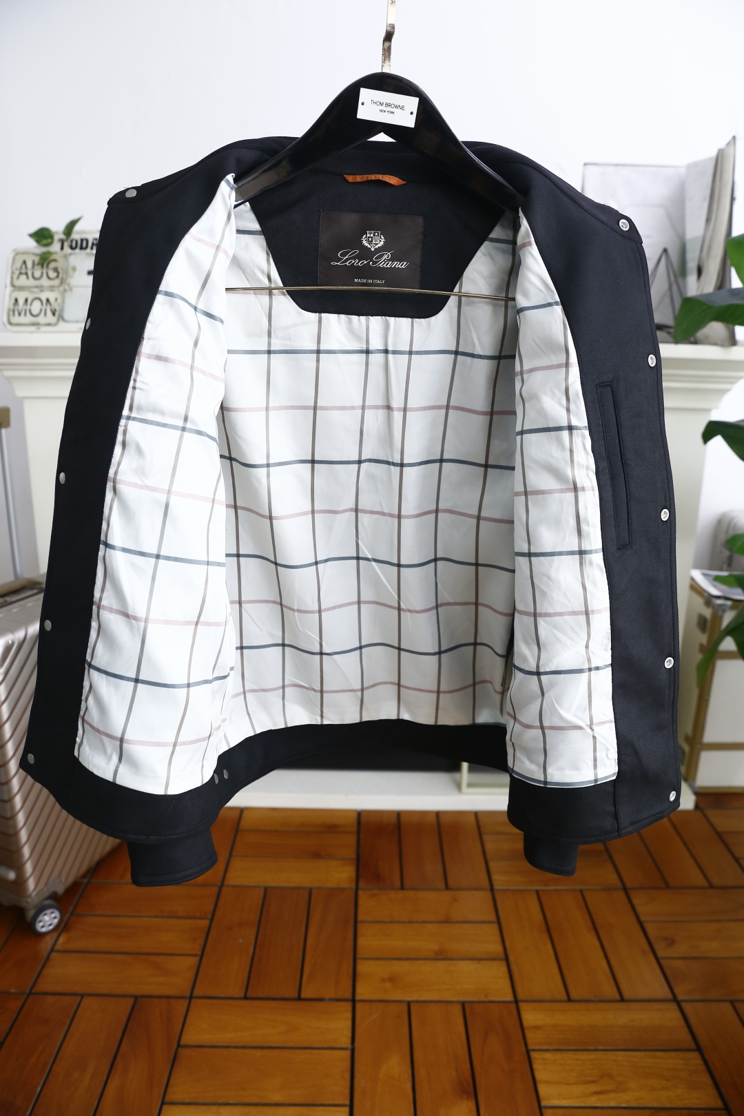 🔥lP🆕.
秋季新品！时尚顶级高密麂皮绒夹克外套 海外专柜同步 奢华经典品牌元素logo设计👍高级定制 