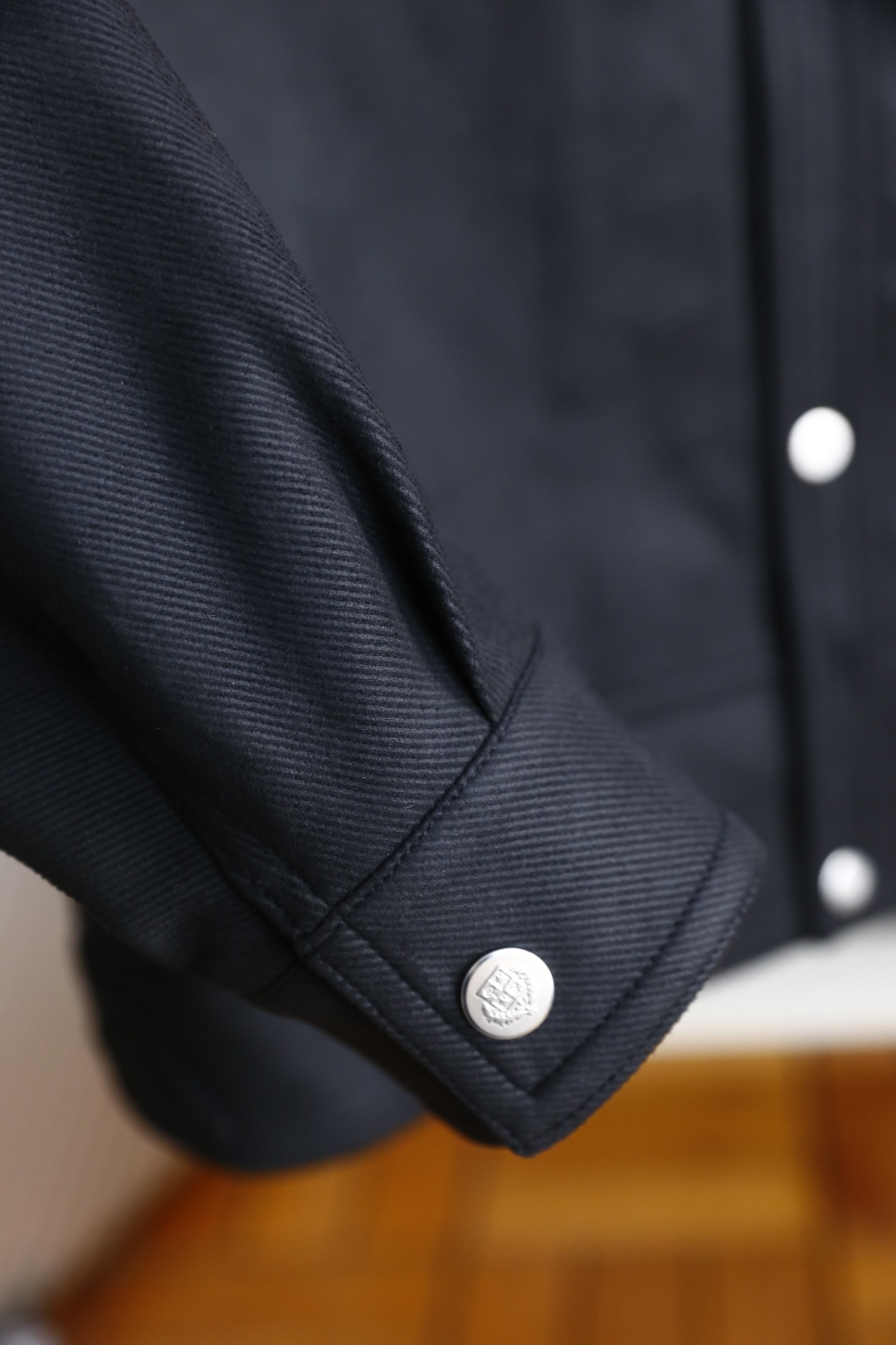 🔥lP🆕.
秋季新品！时尚顶级高密麂皮绒夹克外套 海外专柜同步 奢华经典品牌元素logo设计👍高级定制 