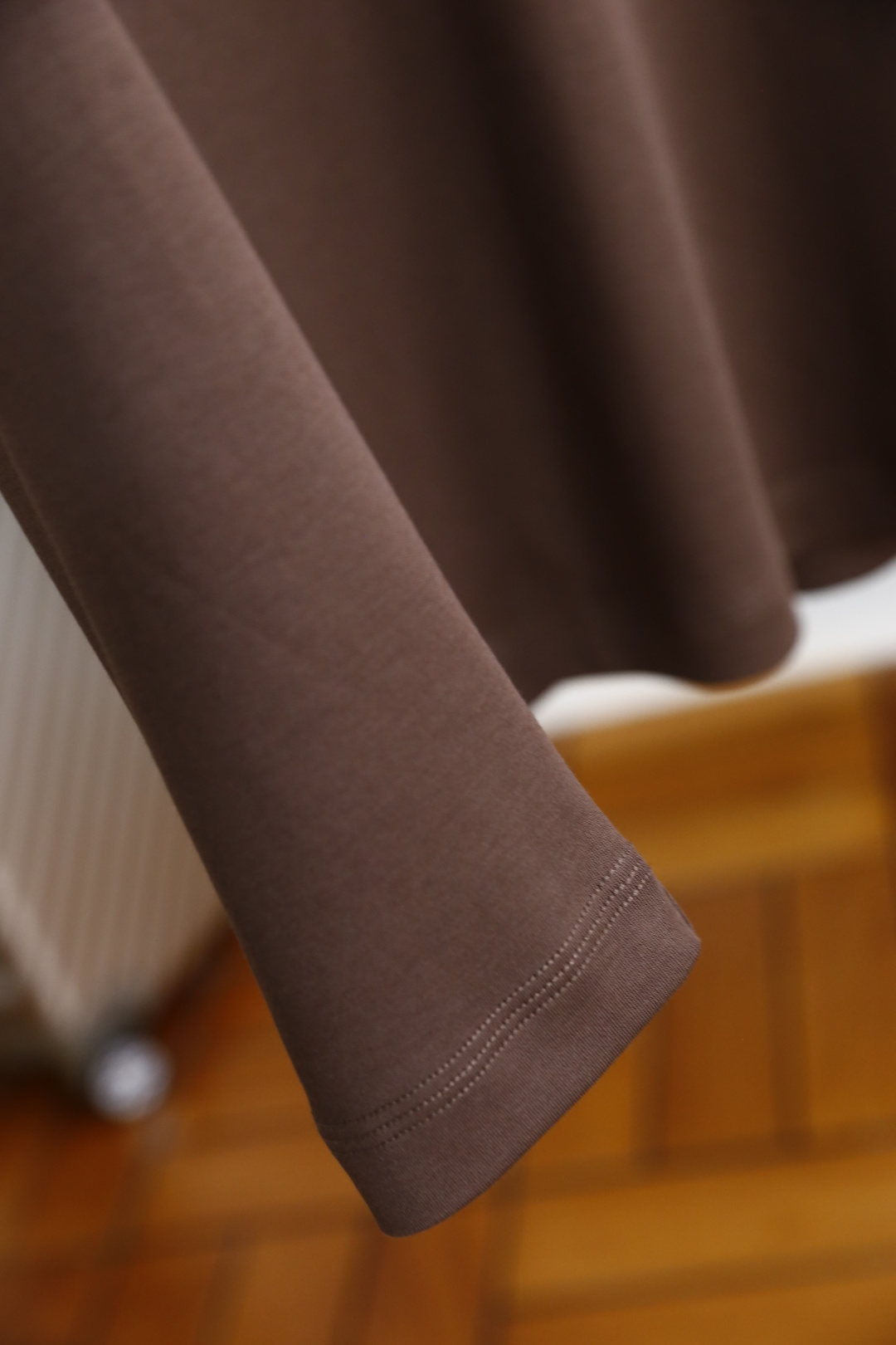 🔥普拉*/Pr*da.
秋季新品时尚男士圆领长袖🔥胸前奢华经典三角标字母LOGO设计！绝对经得起时间的考