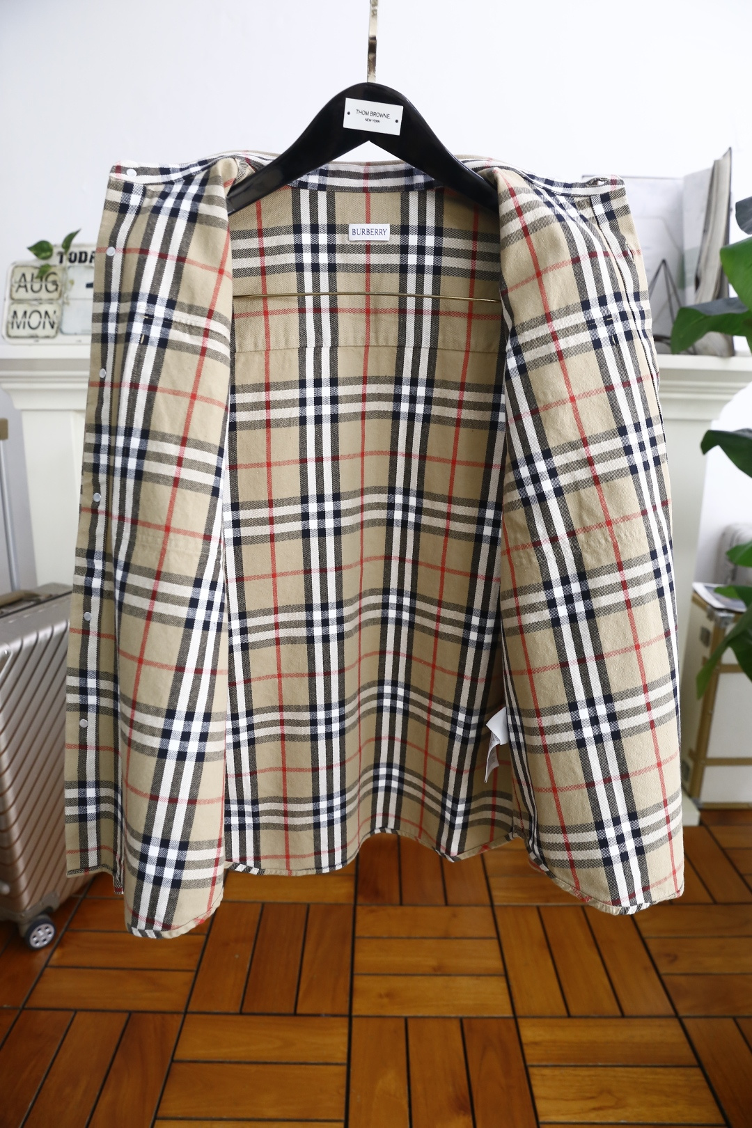 🔥巴宝丽/Burb*rry.
26早秋时尚新品👔男士长袖衬衣 Gw同步👍🏼采用高档顶级面料  绝不起球 