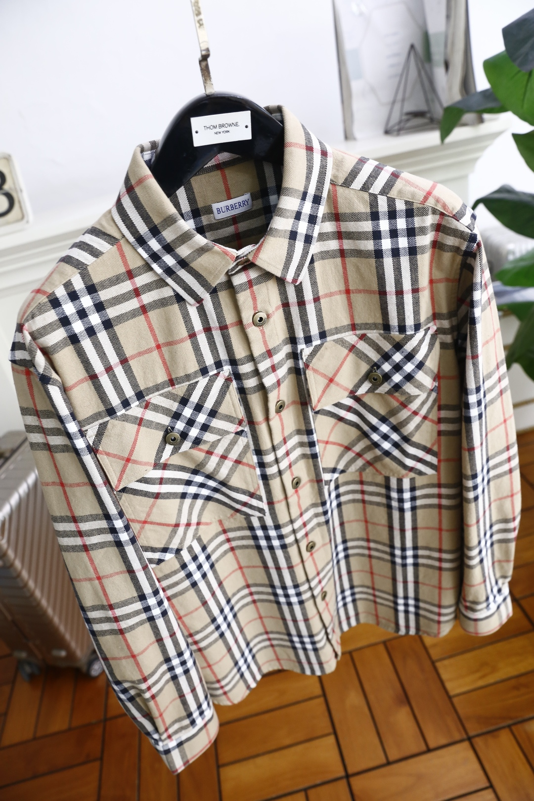 🔥巴宝丽/Burb*rry.
26早秋时尚新品👔男士长袖衬衣 Gw同步👍🏼采用高档顶级面料  绝不起球 