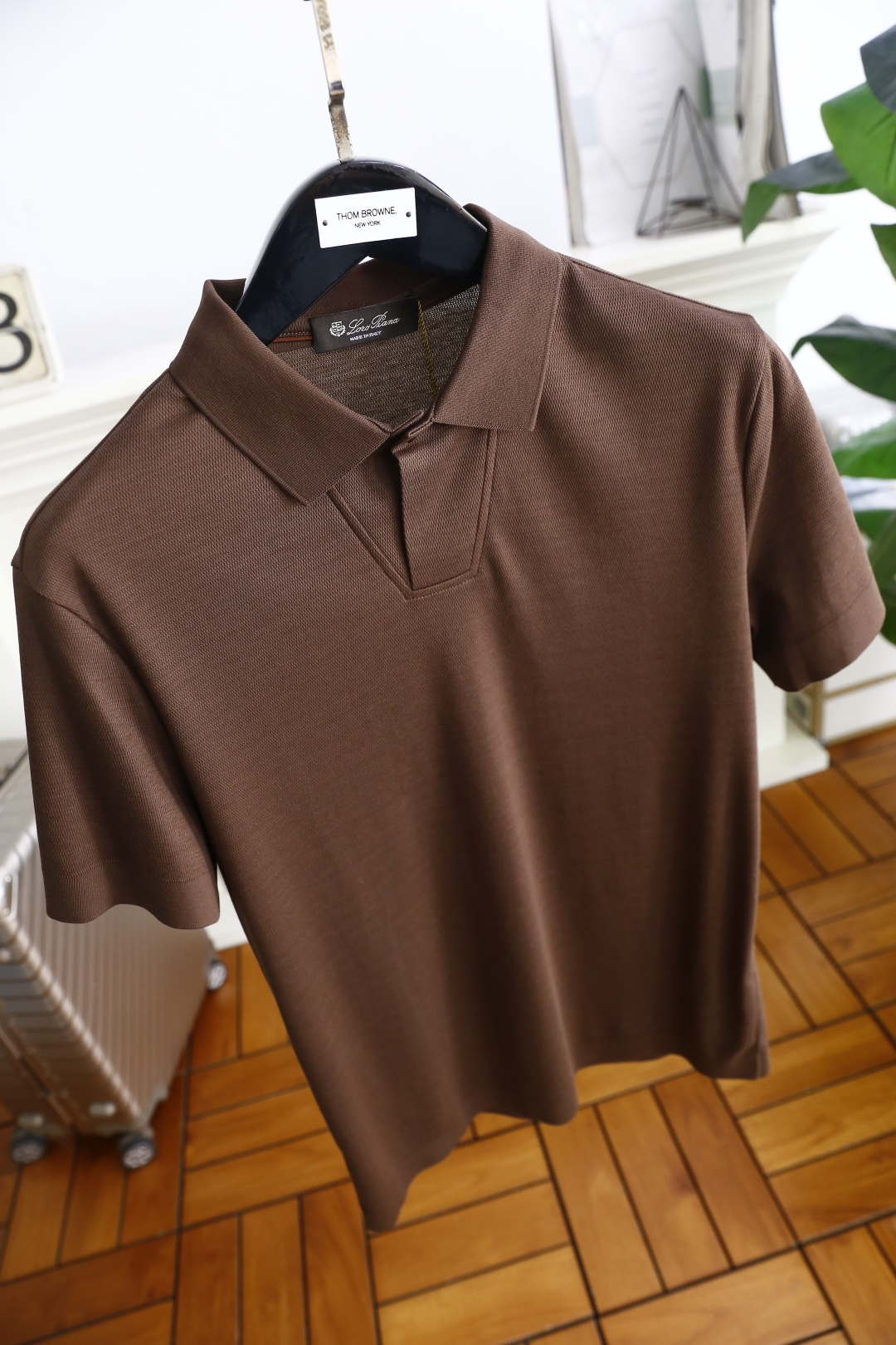 🔥lP🆕.
25夏季男士翻领Polo衫👍🏼时尚精致领口设计！高级定制百搭款式 任何人都可以轻松驾驭 采用