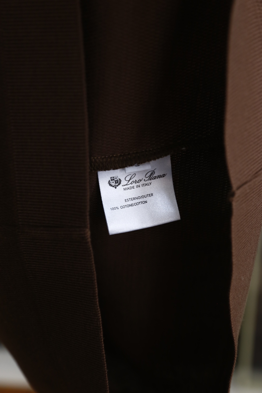 🔥lP🆕.
25夏季男士翻领Polo衫👍🏼时尚精致领口设计！高级定制百搭款式 任何人都可以轻松驾驭 采用