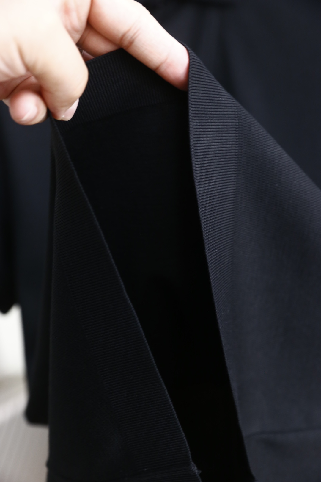 🔥lP🆕.
25夏季男士翻领Polo衫👍🏼时尚精致领口设计！高级定制百搭款式 任何人都可以轻松驾驭 采用