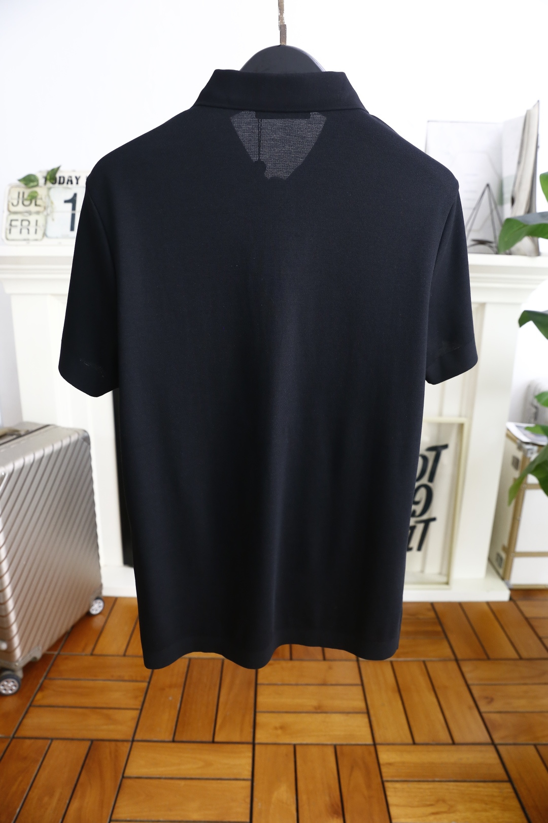 🔥lP🆕.
25夏季男士翻领Polo衫👍🏼时尚精致领口设计！高级定制百搭款式 任何人都可以轻松驾驭 采用