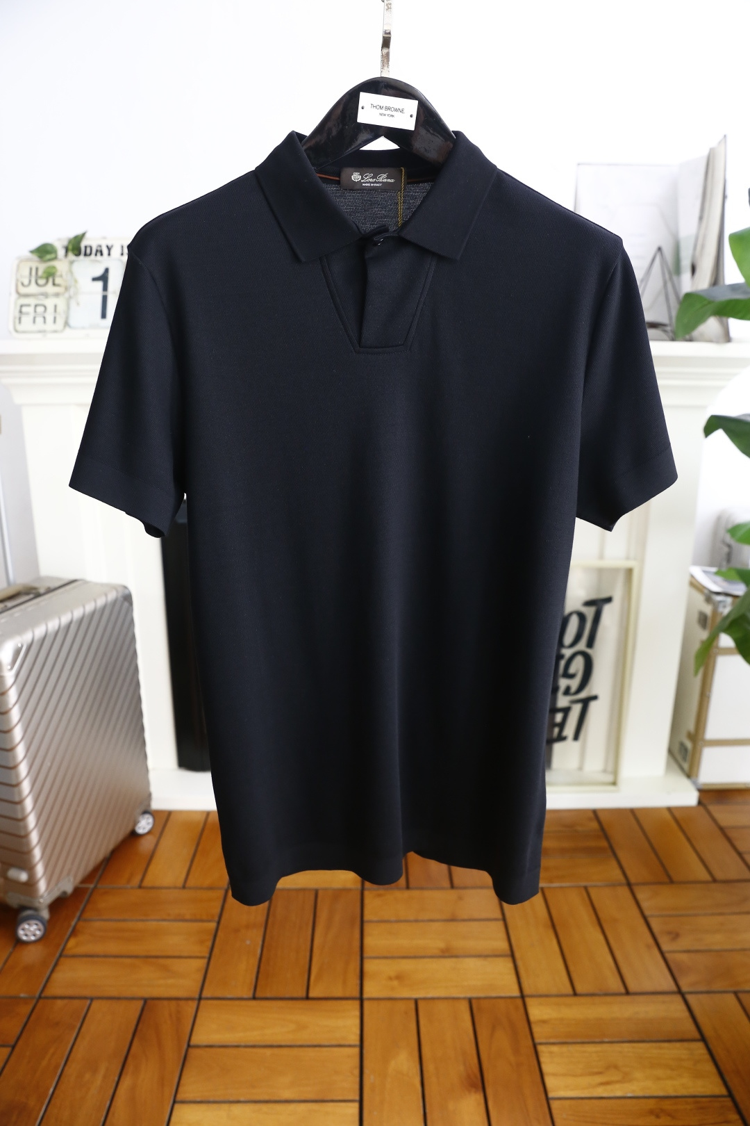 🔥lP🆕.
25夏季男士翻领Polo衫👍🏼时尚精致领口设计！高级定制百搭款式 任何人都可以轻松驾驭 采用