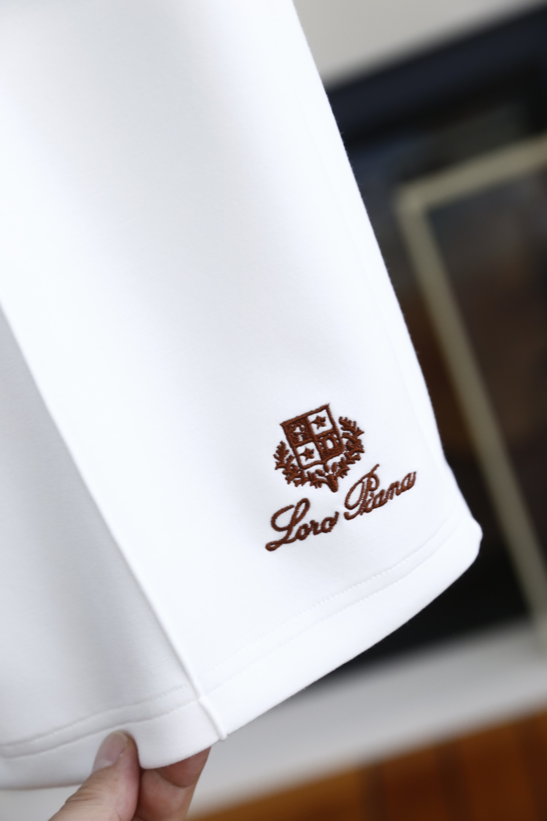 🔥lP🆕.
2025夏季男士👍🏼时尚休闲短裤！经典百搭的款式 没有过多的装饰 主打面料与版型 松紧腰两侧