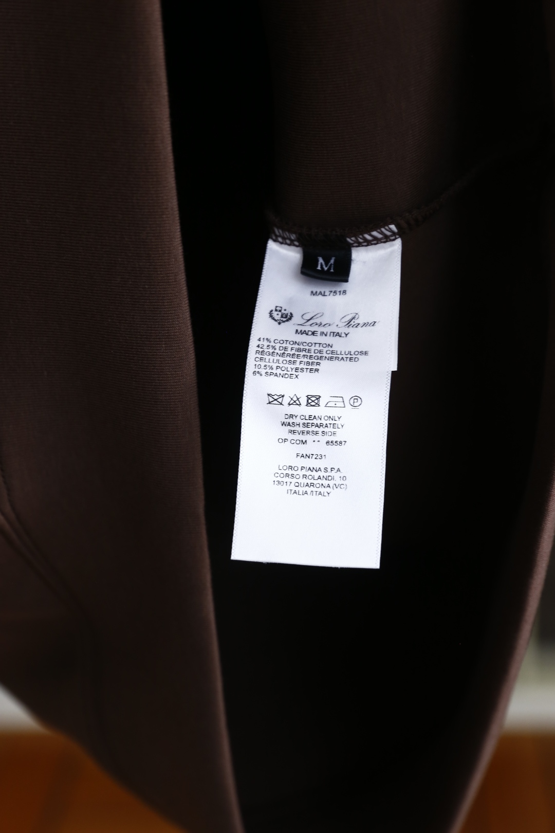 🔥lP🆕.
季新品时尚男士高品质长袖打底衫！采用高档舒适保暖面料，舒适保暖极佳 可防静电手感舒适顺滑 ，