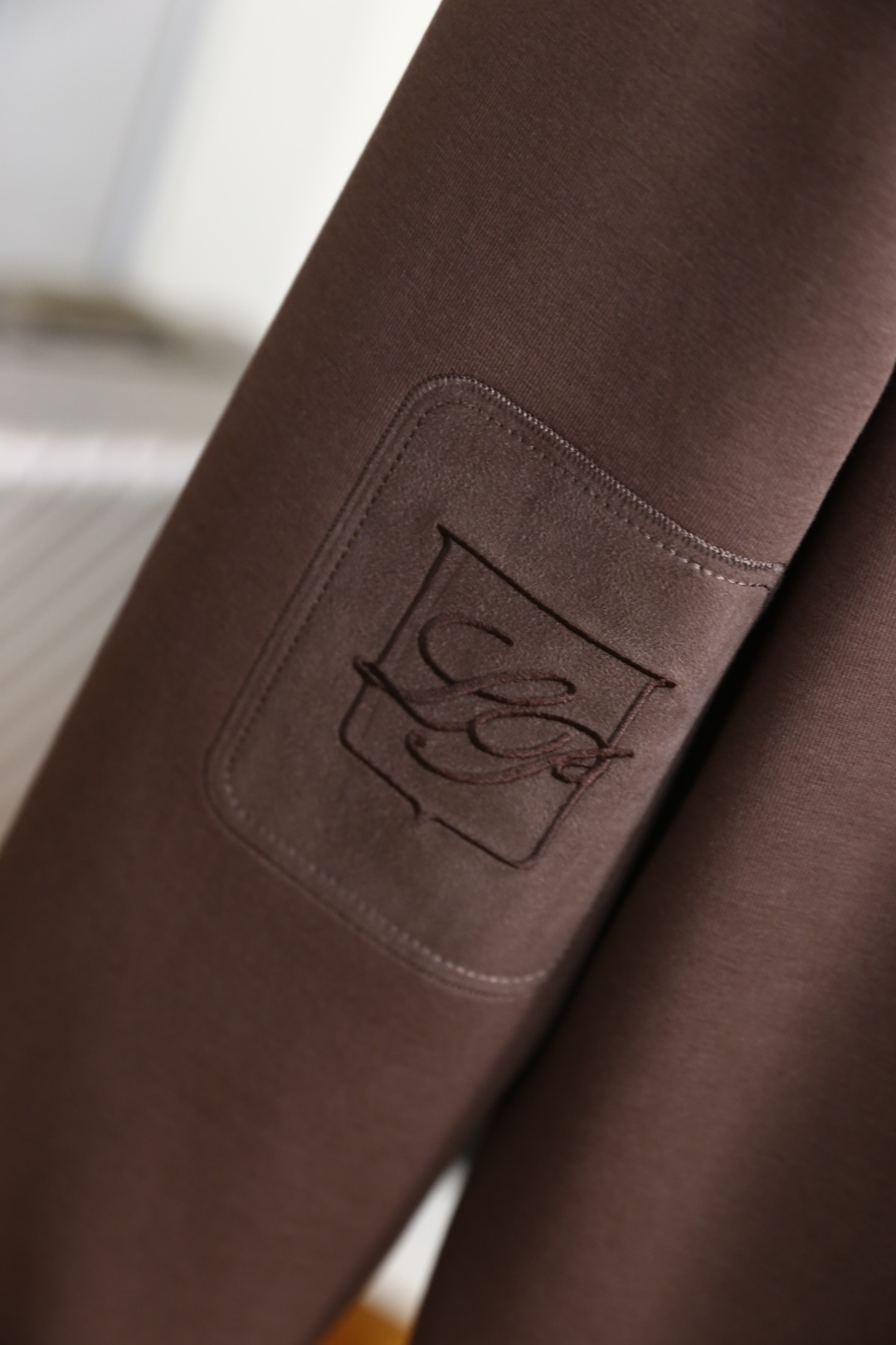 🔥lP🆕.
季新品时尚男士高品质长袖打底衫！采用高档舒适保暖面料，舒适保暖极佳 可防静电手感舒适顺滑 ，