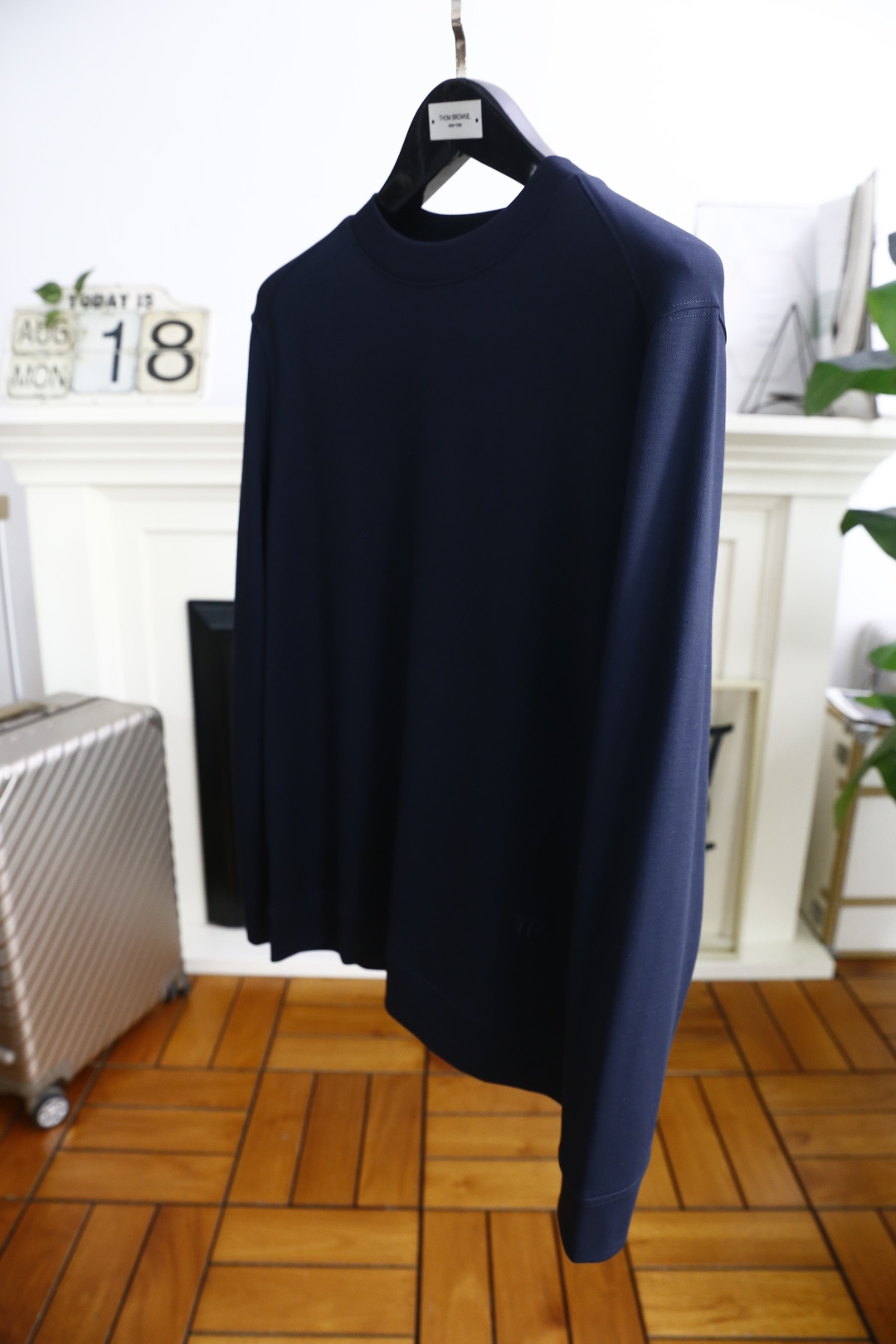 🔥TF.
秋季新品时尚男士圆领长袖🔥奢华经典字母LOGO设计！绝对经得起时间的考验！！采用高档莫代尔面料