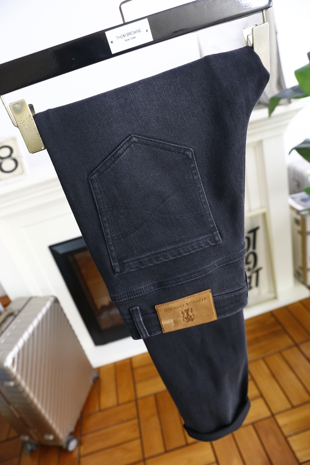 🔥Brunello Cucinelli.
秋季新品原单高端男士牛仔裤！奢华经典品牌字母LOGO配饰 专柜