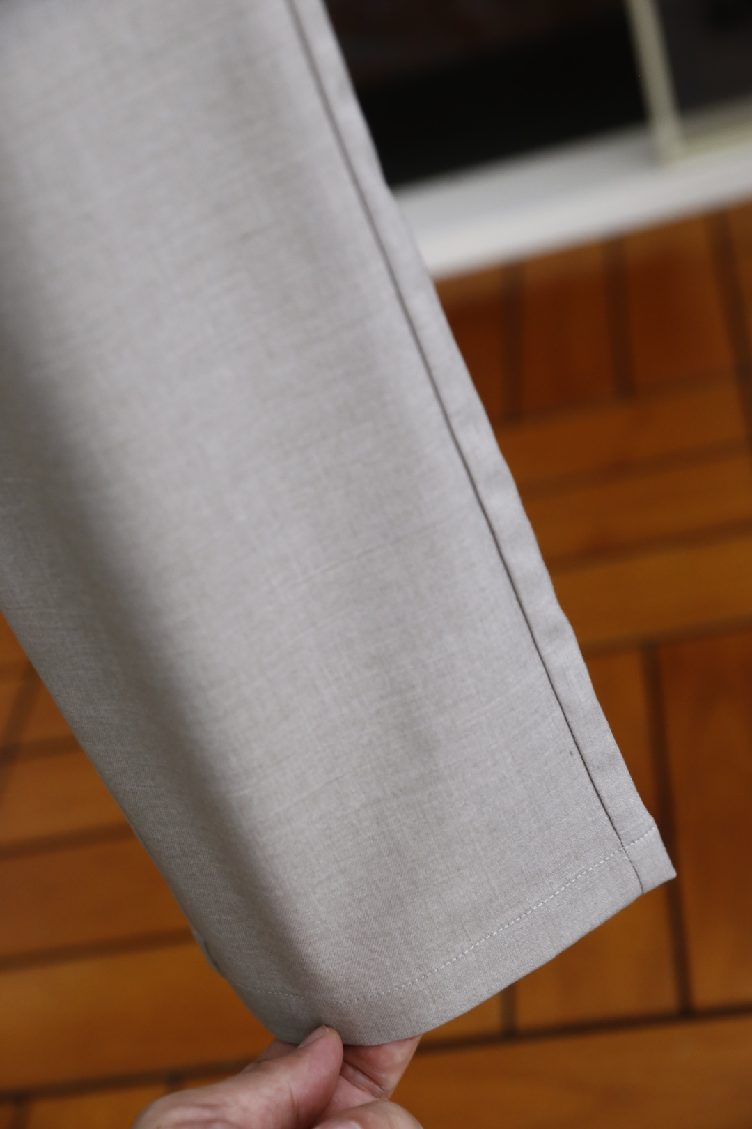 🔥kiton.25夏季时尚男士薄款休闲西裤！采用进口舒适透气面料，奢华经典品牌字母LOGO设计 松紧腰搭