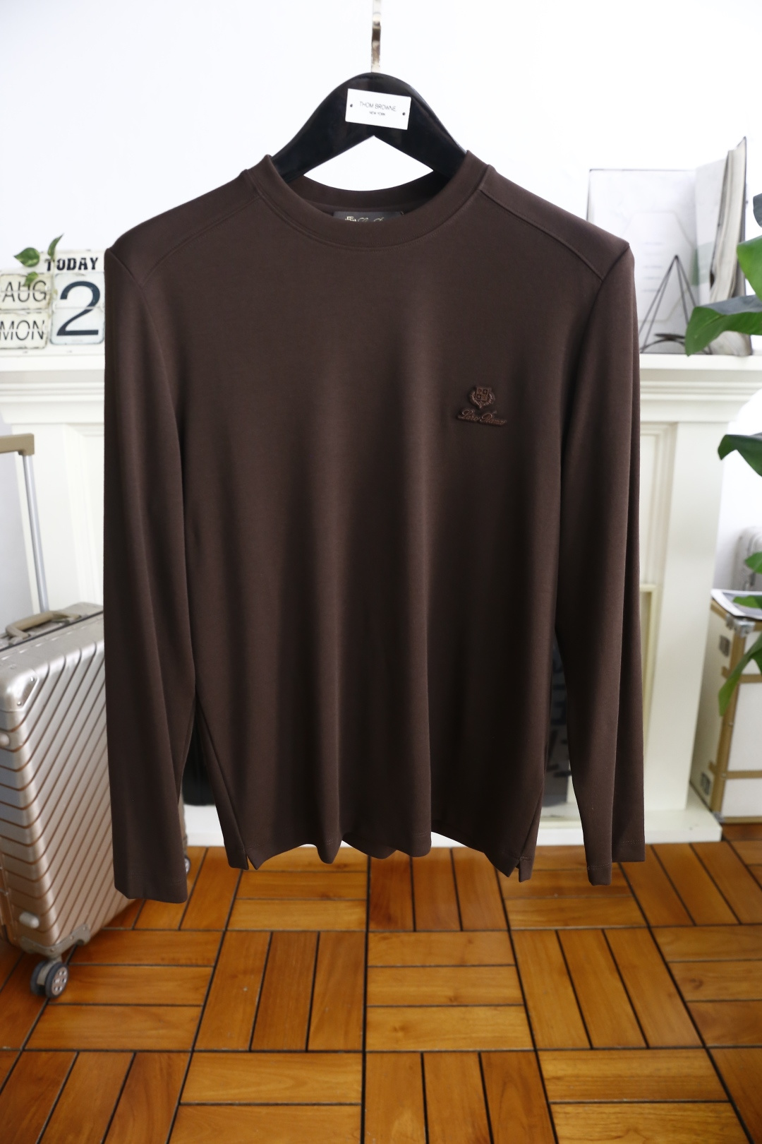 🔥lP🆕.2025秋季新品时尚男士圆领长袖🔥胸前奢华经典LOGO设计！绝对经得起时间的考验！！采用高档莫