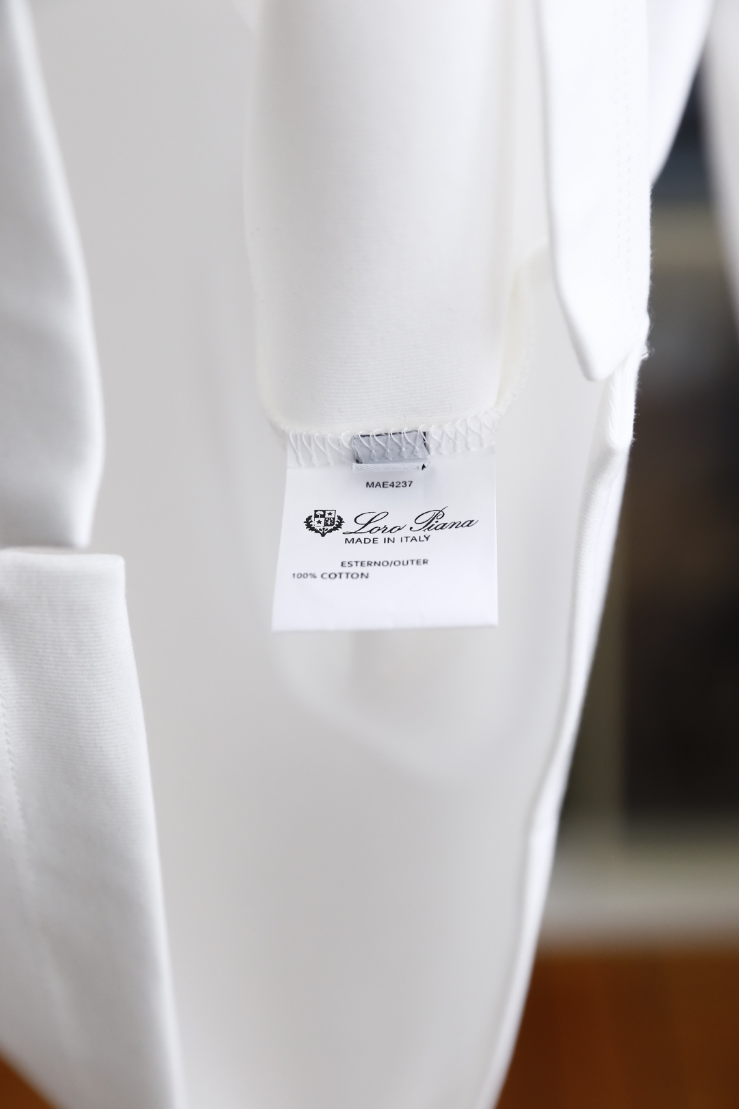 🔥lP🆕.2025秋季新品时尚男士圆领长袖🔥胸前奢华经典LOGO设计！绝对经得起时间的考验！！采用高档莫