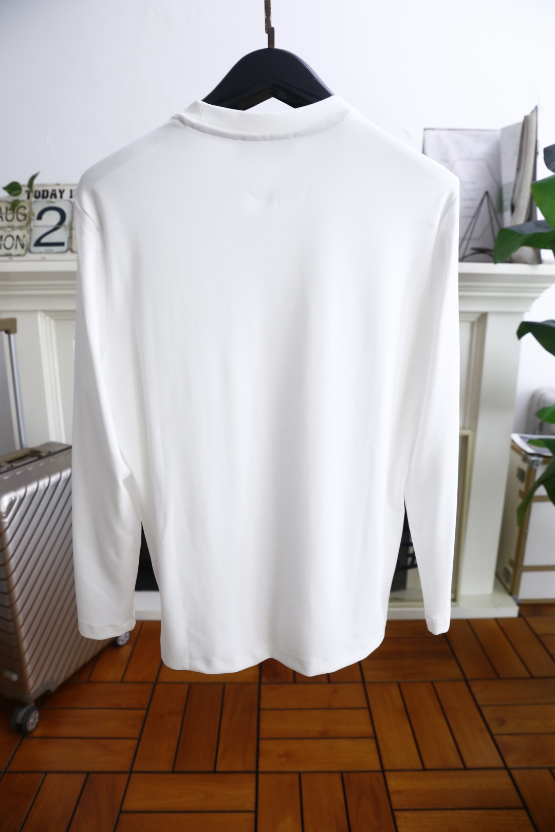 🔥lP🆕.2025秋季新品时尚男士圆领长袖🔥胸前奢华经典LOGO设计！绝对经得起时间的考验！！采用高档莫