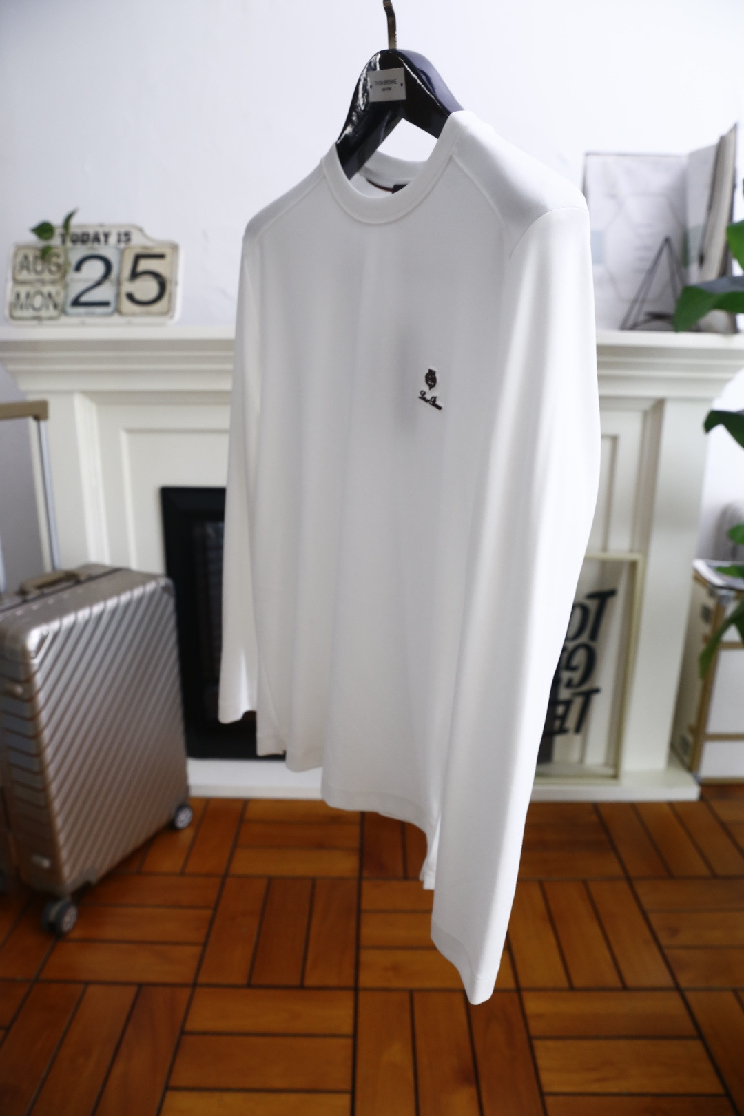 🔥lP🆕.2025秋季新品时尚男士圆领长袖🔥胸前奢华经典LOGO设计！绝对经得起时间的考验！！采用高档莫