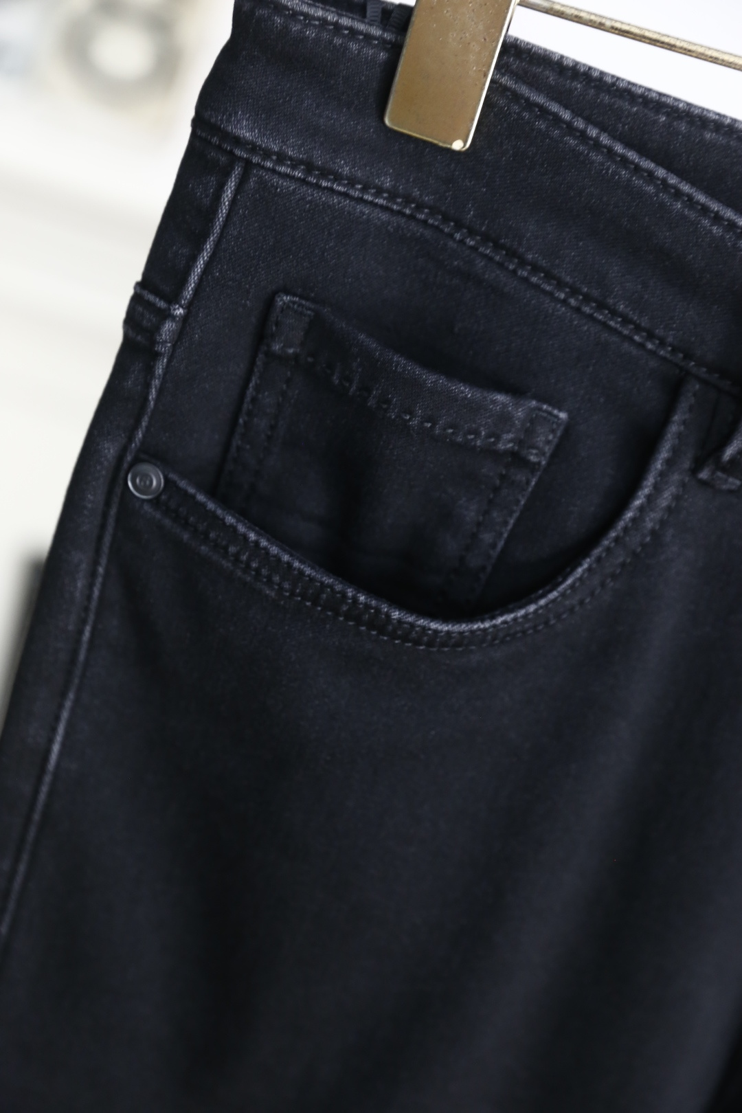 🔥马丁马吉拉.2025秋季新品原单高端男士牛仔裤！奢华经典品牌🔢LOGO配饰 身穿着非常舒适 低调不失奢