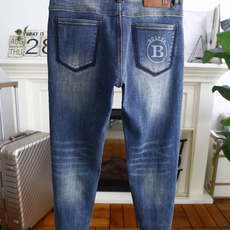 🔥巴利.25秋季新品时尚男士牛仔裤👖采用客供水洗弹力牛仔裤!奢华经典定制Logo设计!时尚潮流因此已成为 🔥巴利.25秋季新品时尚男士牛仔裤👖采用客供水洗弹力牛仔裤!奢华经典定制Logo设计!时尚潮流因此已成为