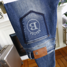 🔥巴利.25秋季新品时尚男士牛仔裤👖采用客供水洗弹力牛仔裤!奢华经典定制Logo设计!时尚潮流因此已成为 🔥巴利.25秋季新品时尚男士牛仔裤👖采用客供水洗弹力牛仔裤!奢华经典定制Logo设计!时尚潮流因此已成为