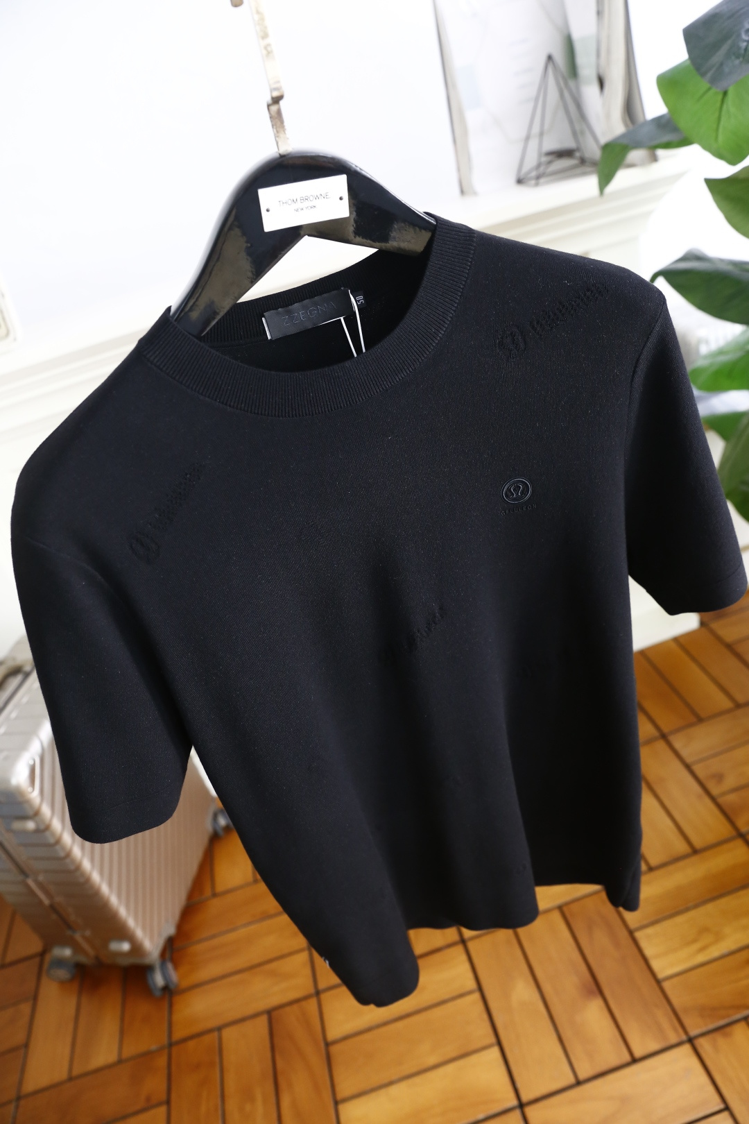 🔥LULU.2025秋季新款🆕时尚男士圆领短袖针织衫！奢华经典定制LOGO设计！高级定制百搭款式 任何人