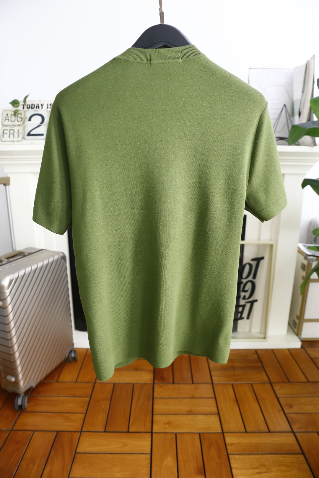 🔥LULU.2025秋季新款🆕时尚男士圆领短袖针织衫！奢华经典定制LOGO设计！高级定制百搭款式 任何人