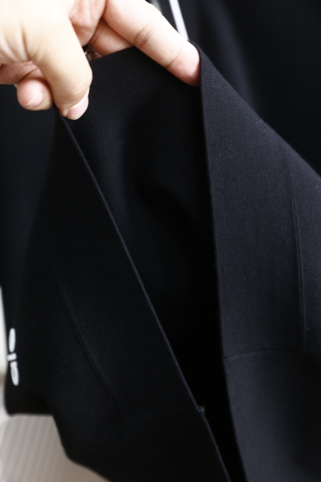 🔥alo.2025秋季新品男士翻领拉链POLO针织衫👍🏼高级定制百搭款式 任何人都可以轻松驾驭 采用高档