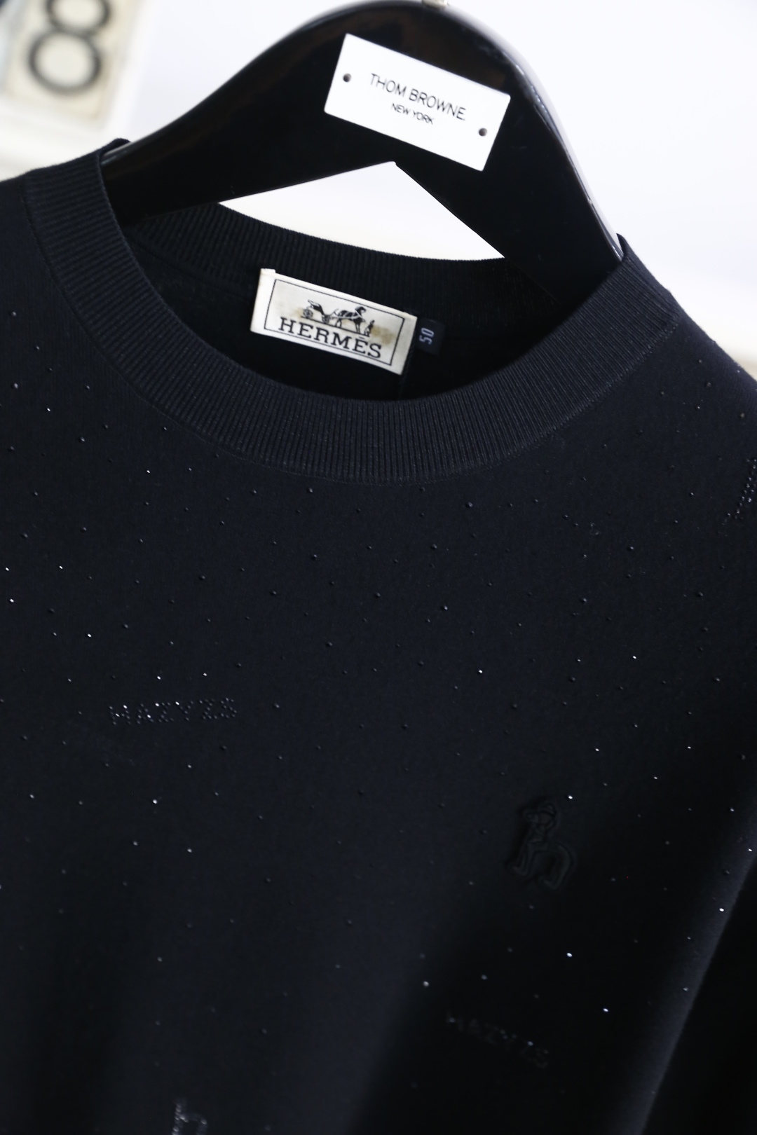 🔥爱马仕.2025秋季新款🆕时尚男士圆领短袖针织衫！奢华经典品牌元素LOGO设计！高级定制百搭款式 任何