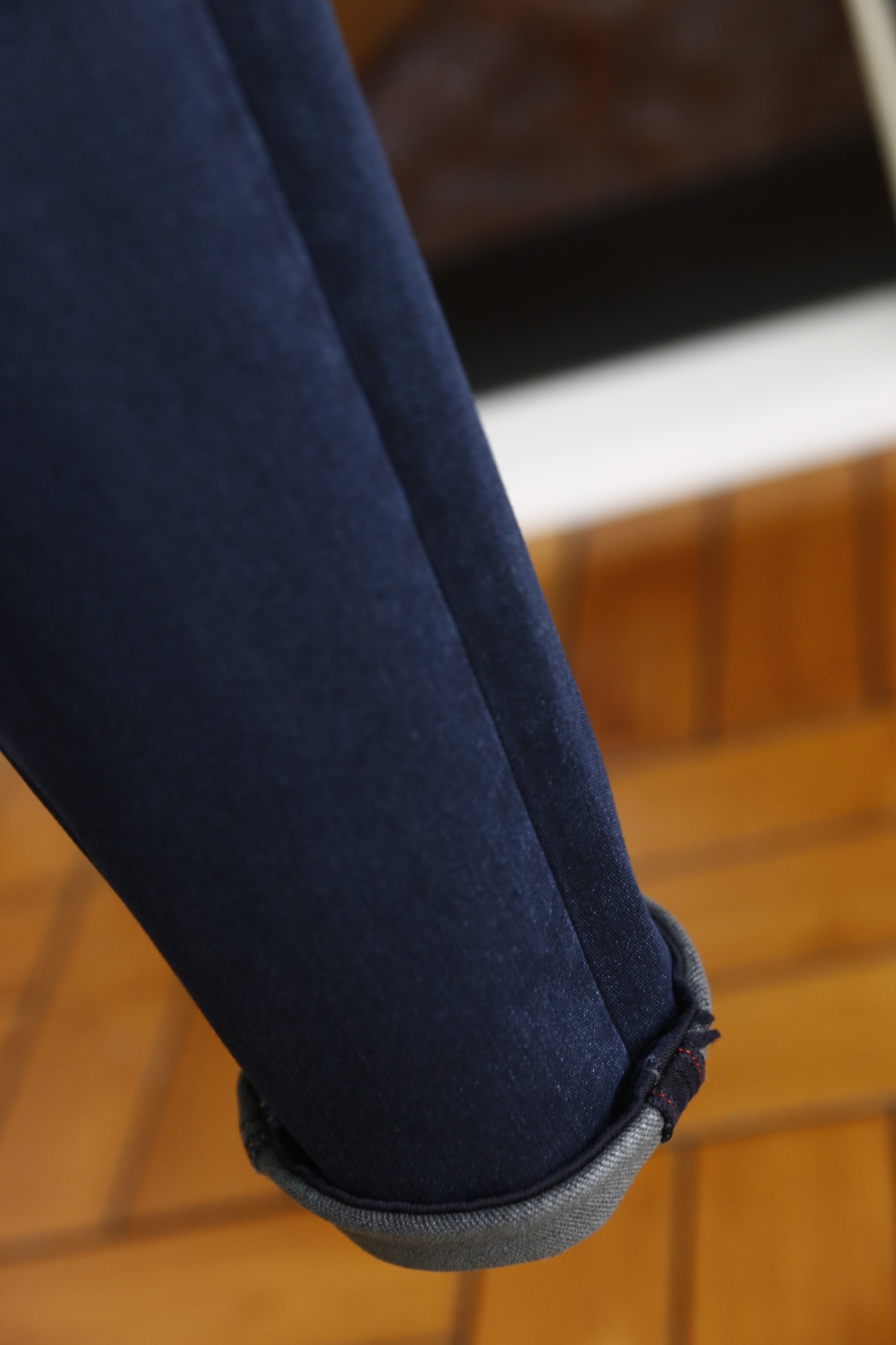 🔥华伦天奴.25秋季新品时尚男士牛仔裤👖采用客供水洗弹力牛仔裤！奢华经典品牌Logo设计！时尚潮流因此已