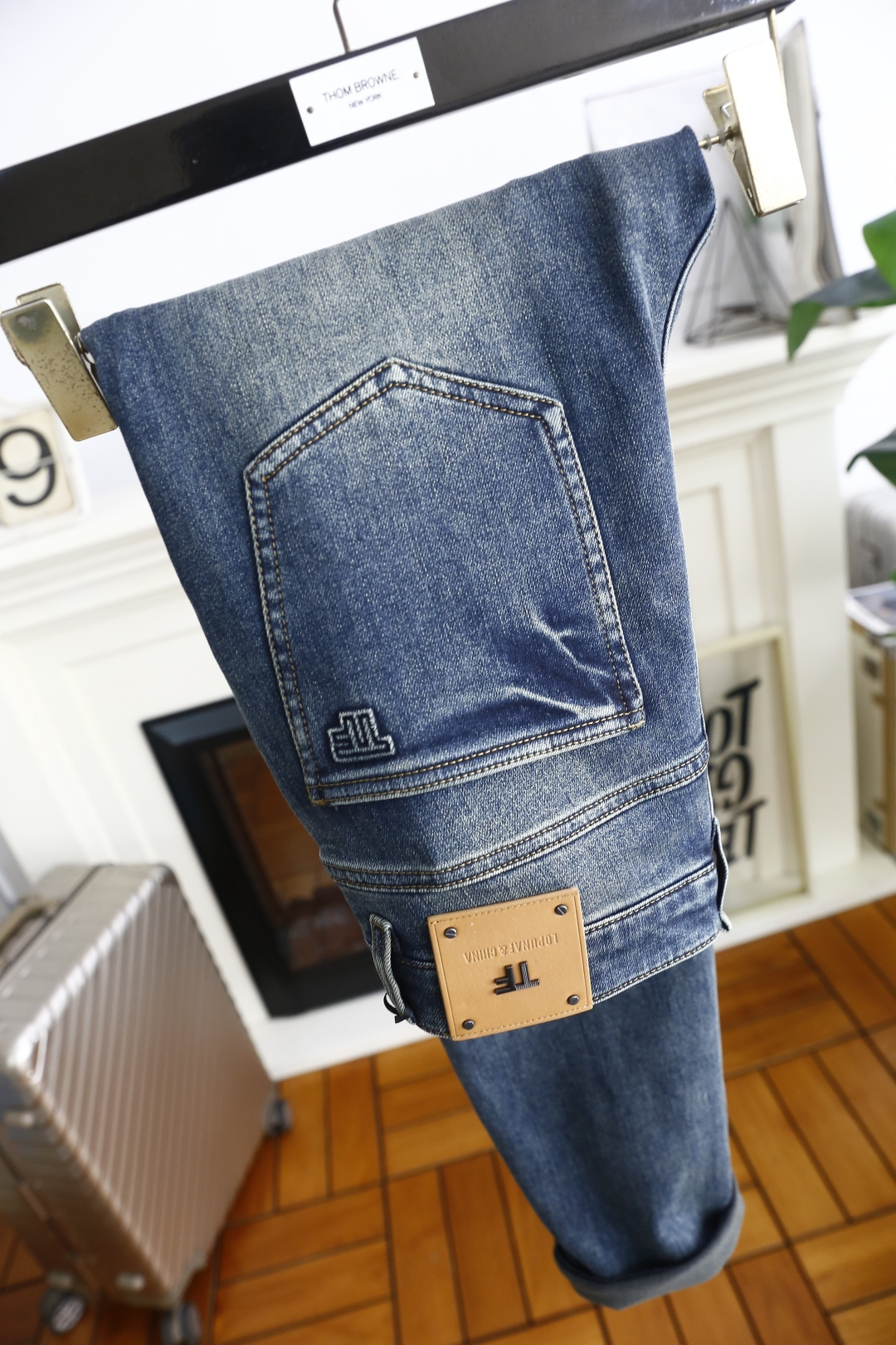 🔥TF.25秋季新品时尚男士牛仔裤👖采用客供水洗弹力牛仔裤！奢华经典字母Logo设计！时尚潮流因此已成为