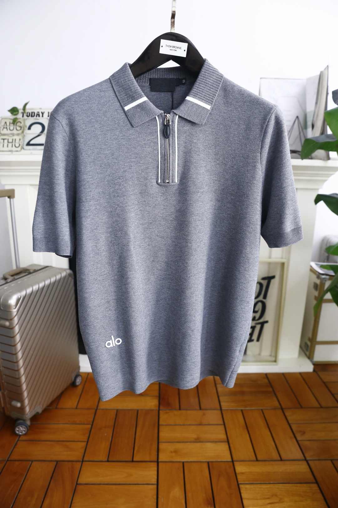 🔥alo.2025秋季新品男士翻领拉链POLO针织衫👍🏼高级定制百搭款式 任何人都可以轻松驾驭 采用高档