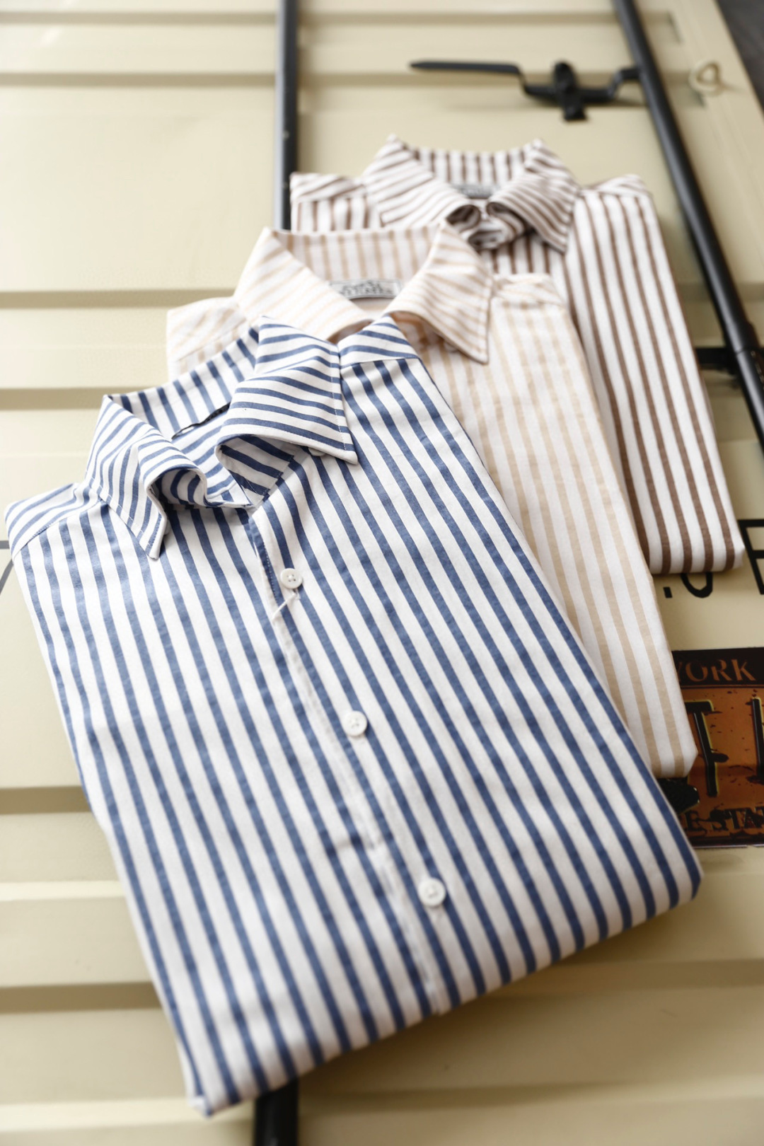 🔥爱马*/Herm*s.25秋季时尚经典条纹衬衫👔上身超帅！欧洲专柜同款单品，随意百搭！奢华经典品牌元素