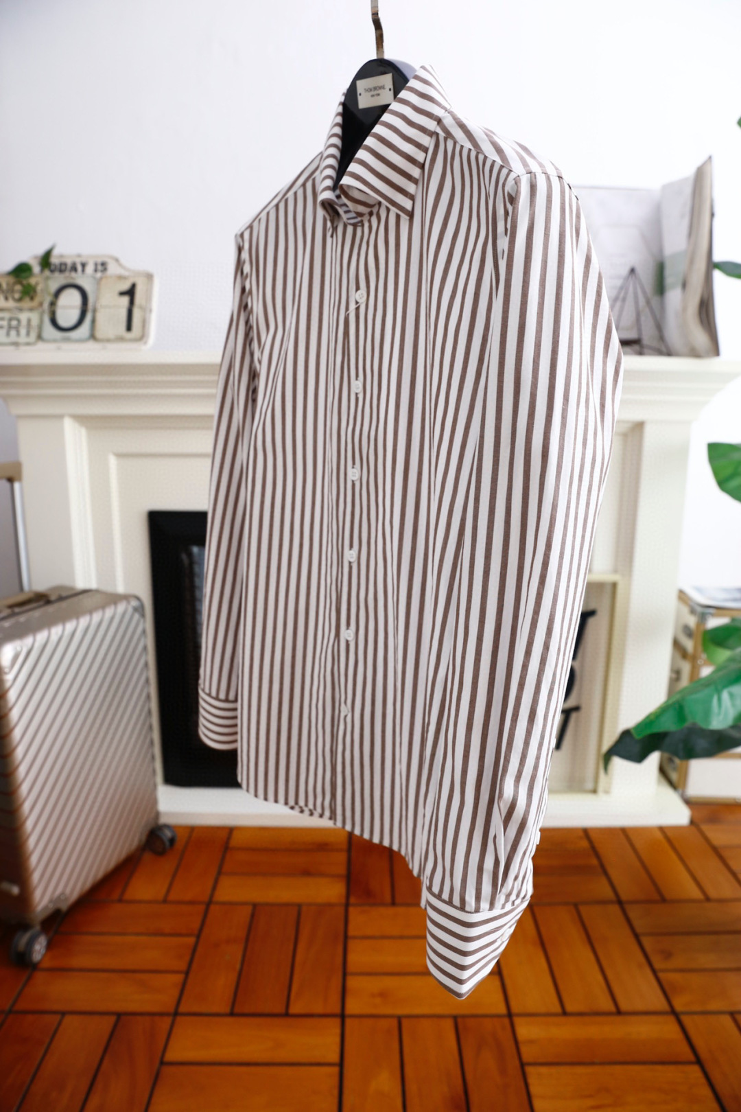 🔥爱马*/Herm*s.25秋季时尚经典条纹衬衫👔上身超帅！欧洲专柜同款单品，随意百搭！奢华经典品牌元素