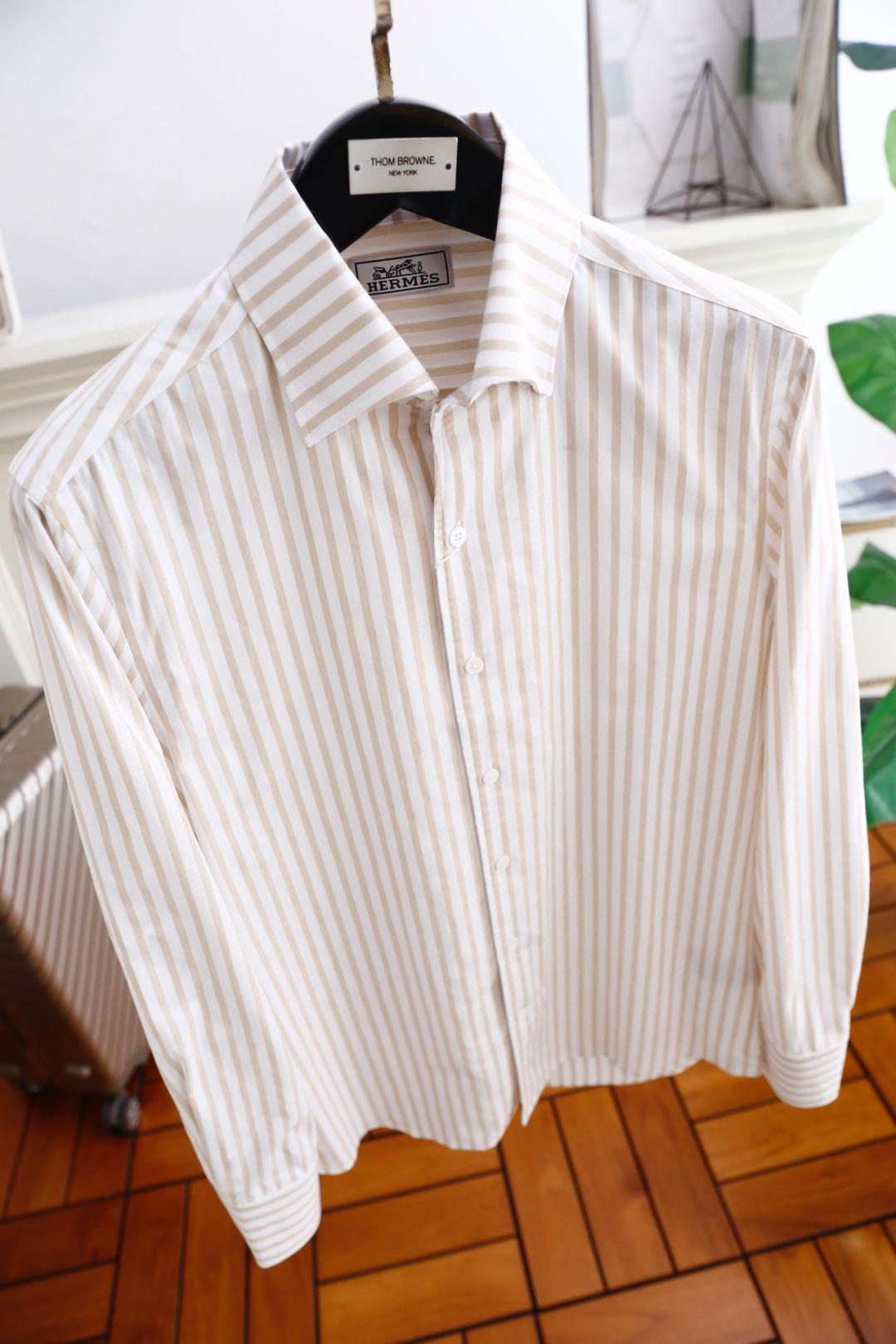 🔥爱马*/Herm*s.25秋季时尚经典条纹衬衫👔上身超帅！欧洲专柜同款单品，随意百搭！奢华经典品牌元素