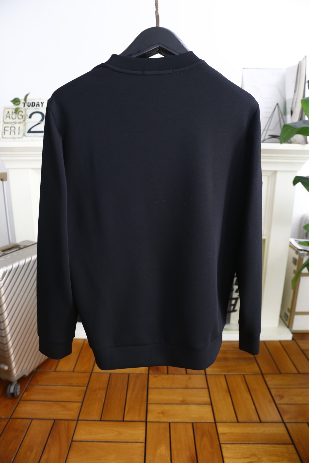 🔥罗意威.2025秋季新品时尚男士圆领卫衣🔥奢华经典品牌LOGO设计！绝对经得起时间的考验！！采用高档舒