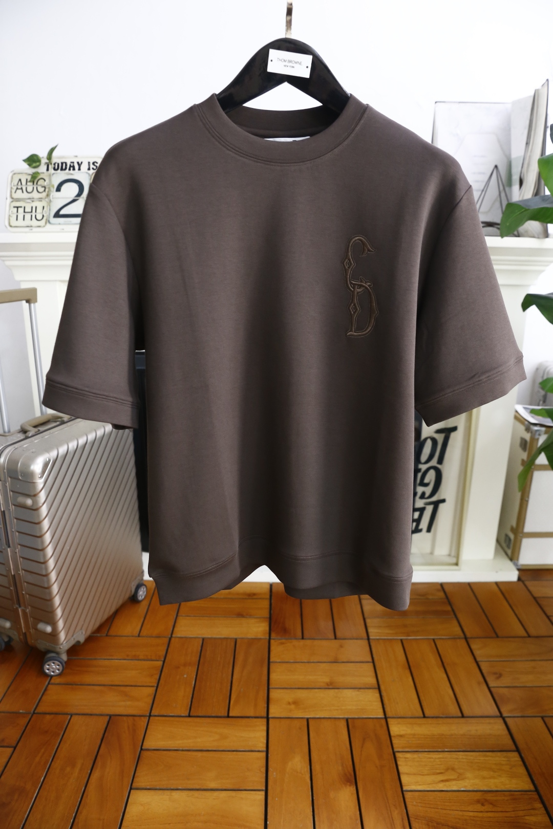 🔥迪奥/Christian D*or.2025秋季男士短袖👍🏼时尚经典圆领宽松版型设计！胸前品牌定制LO